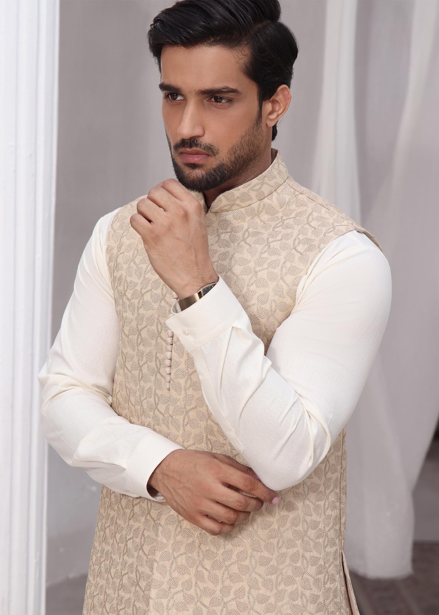 blended satin Waistcoat in Beige