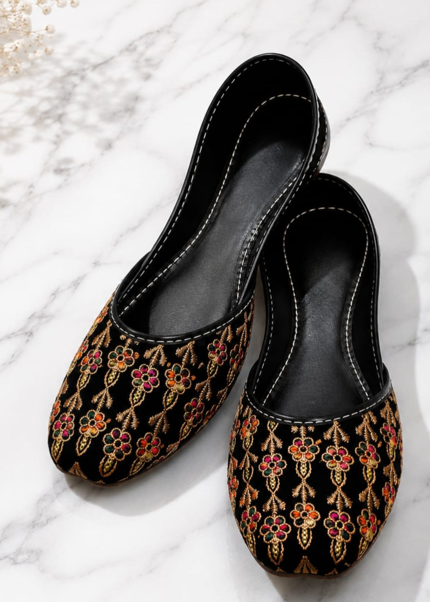Khussa in Black by - High Quality Women Khussa YLF1480