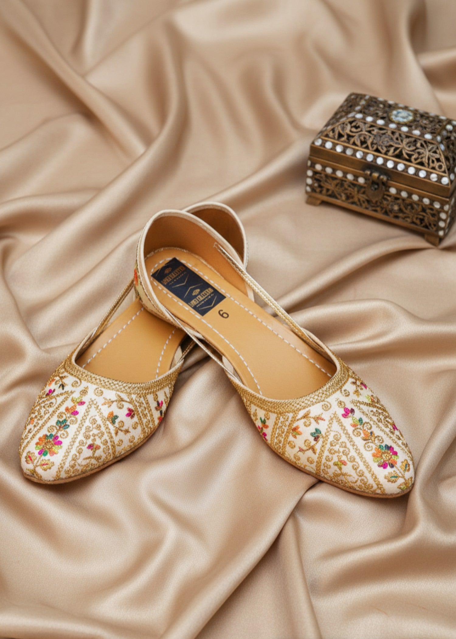 Khussa in Beige by - High Quality Women Khussa KNQ5073