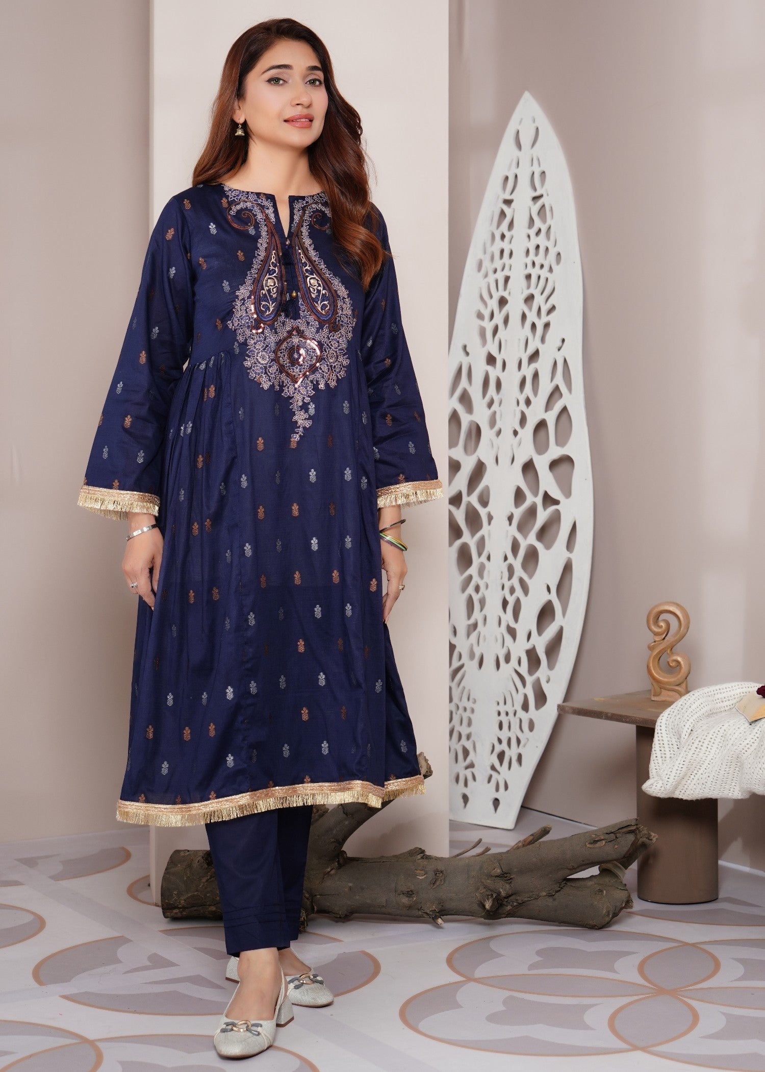 jacquard Pishwas in Navy blue