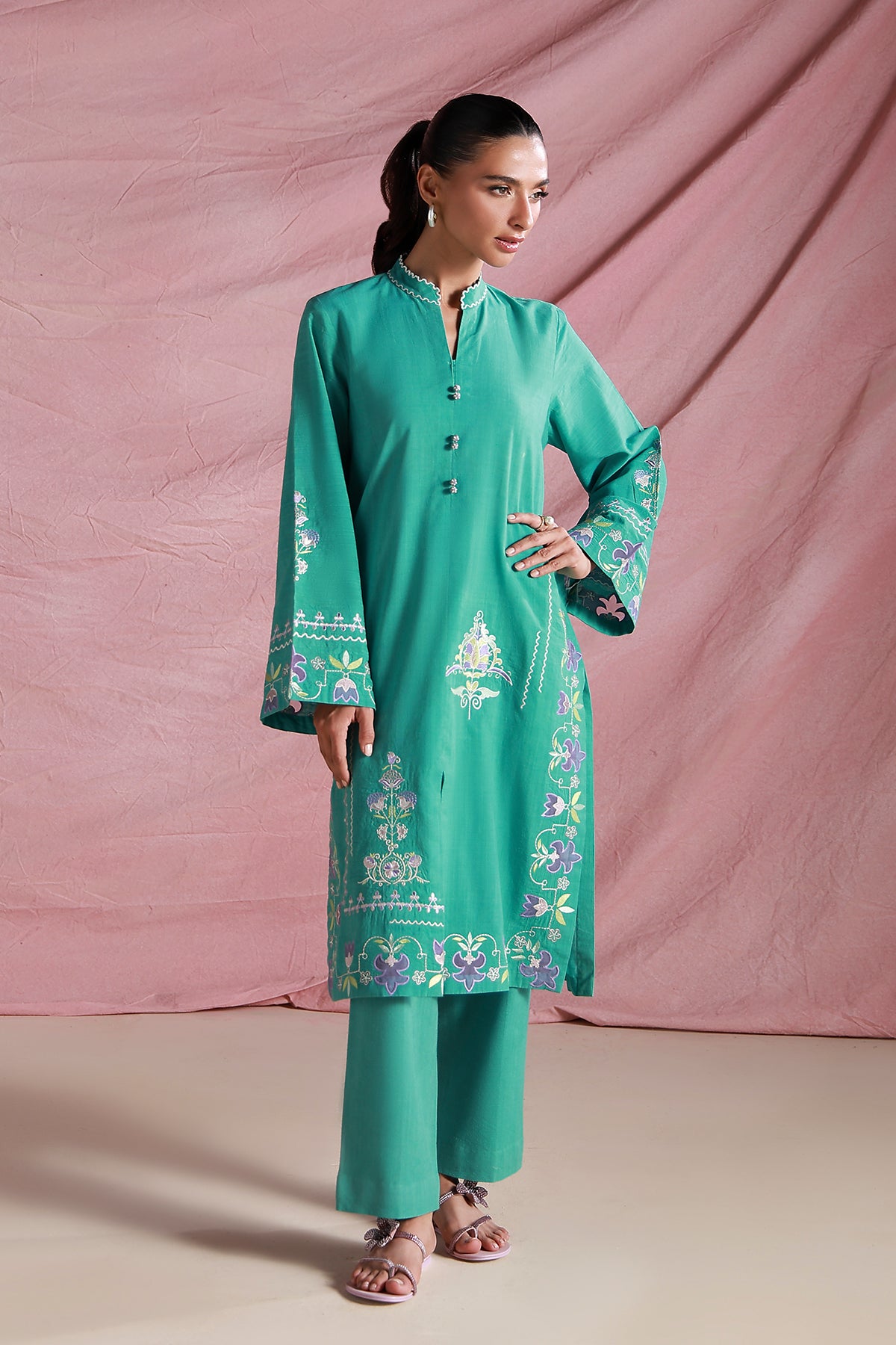 lawn Kurta Set in Jade green
