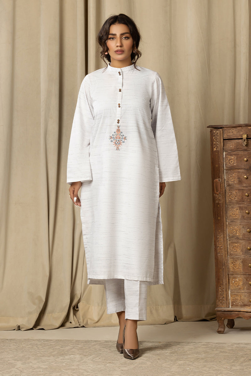 blended satin Kurta Set in Off-white