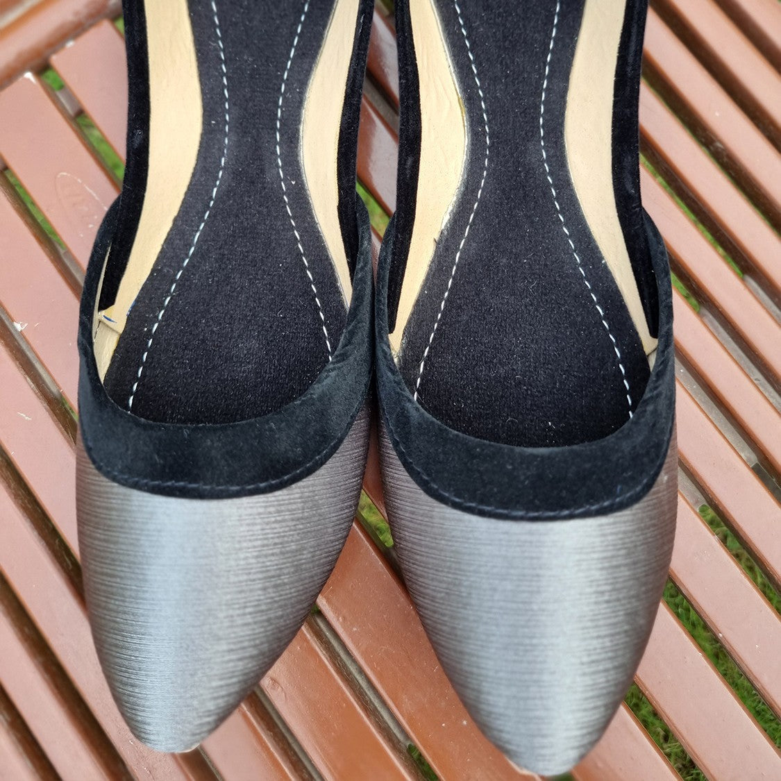 Khussa in Grey by - High Quality Women Khussa HOA3813