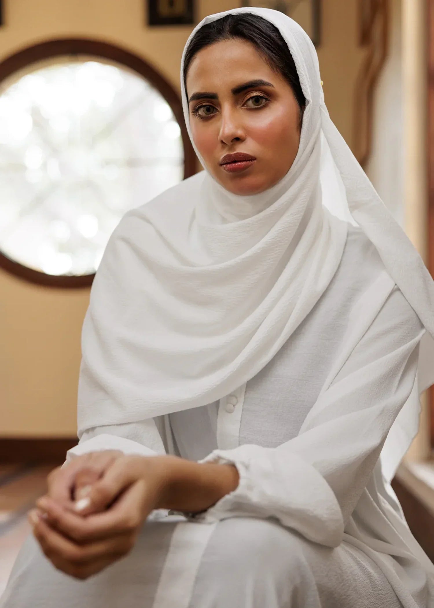 georgette Abaya in White