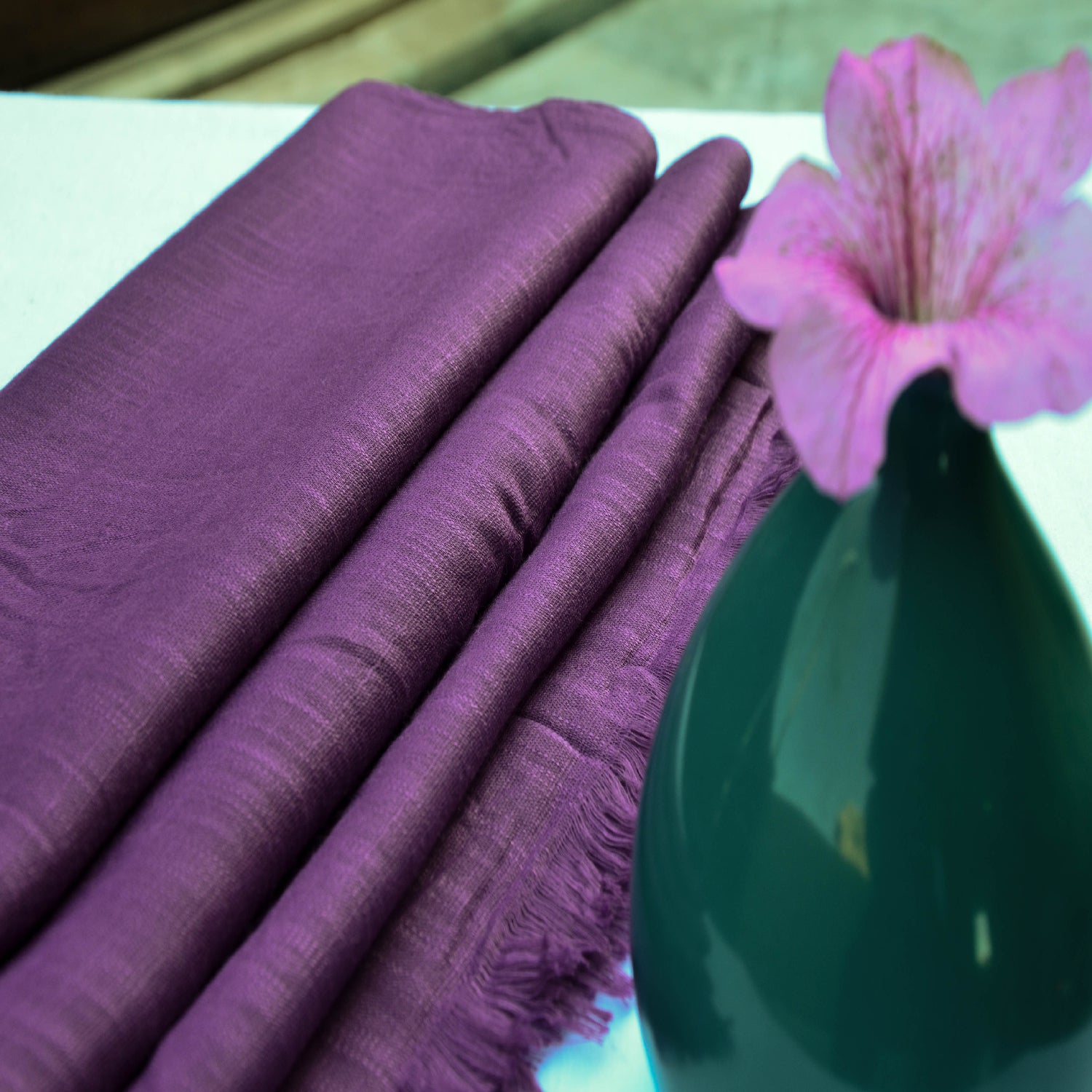 slub lawn Hijab in Purple