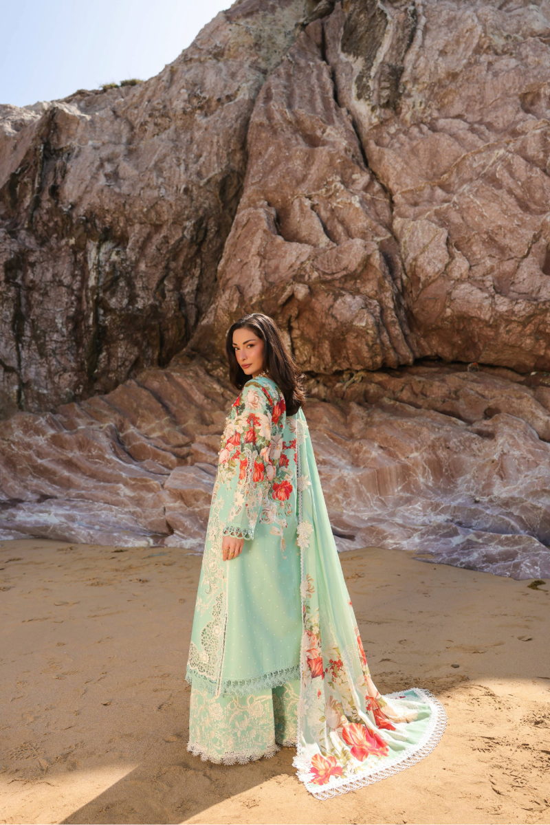 Summer Dreams Lawn – MARINA