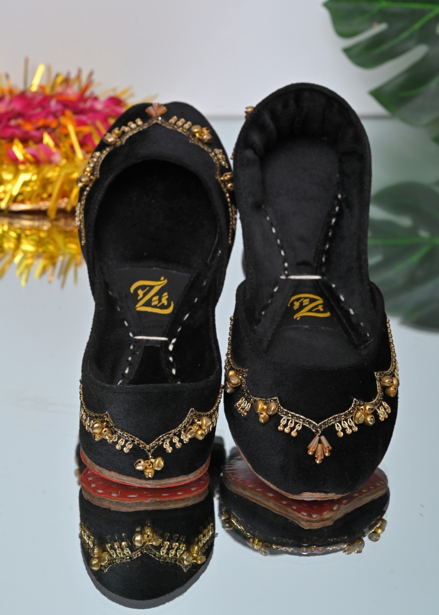 Khussa in Black by - High Quality Women Khussa BNL9503