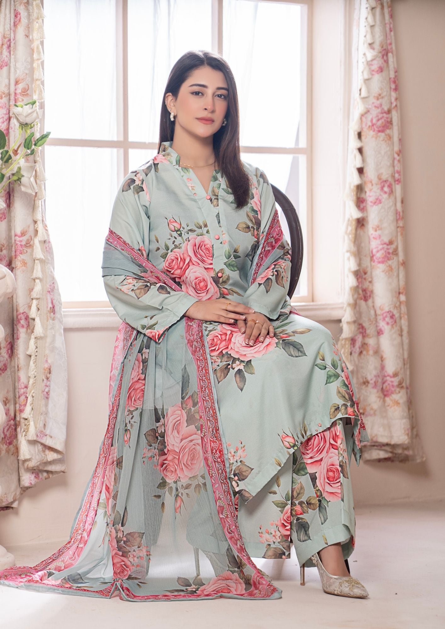 arabic lawn Kurta Set in Cloud blue