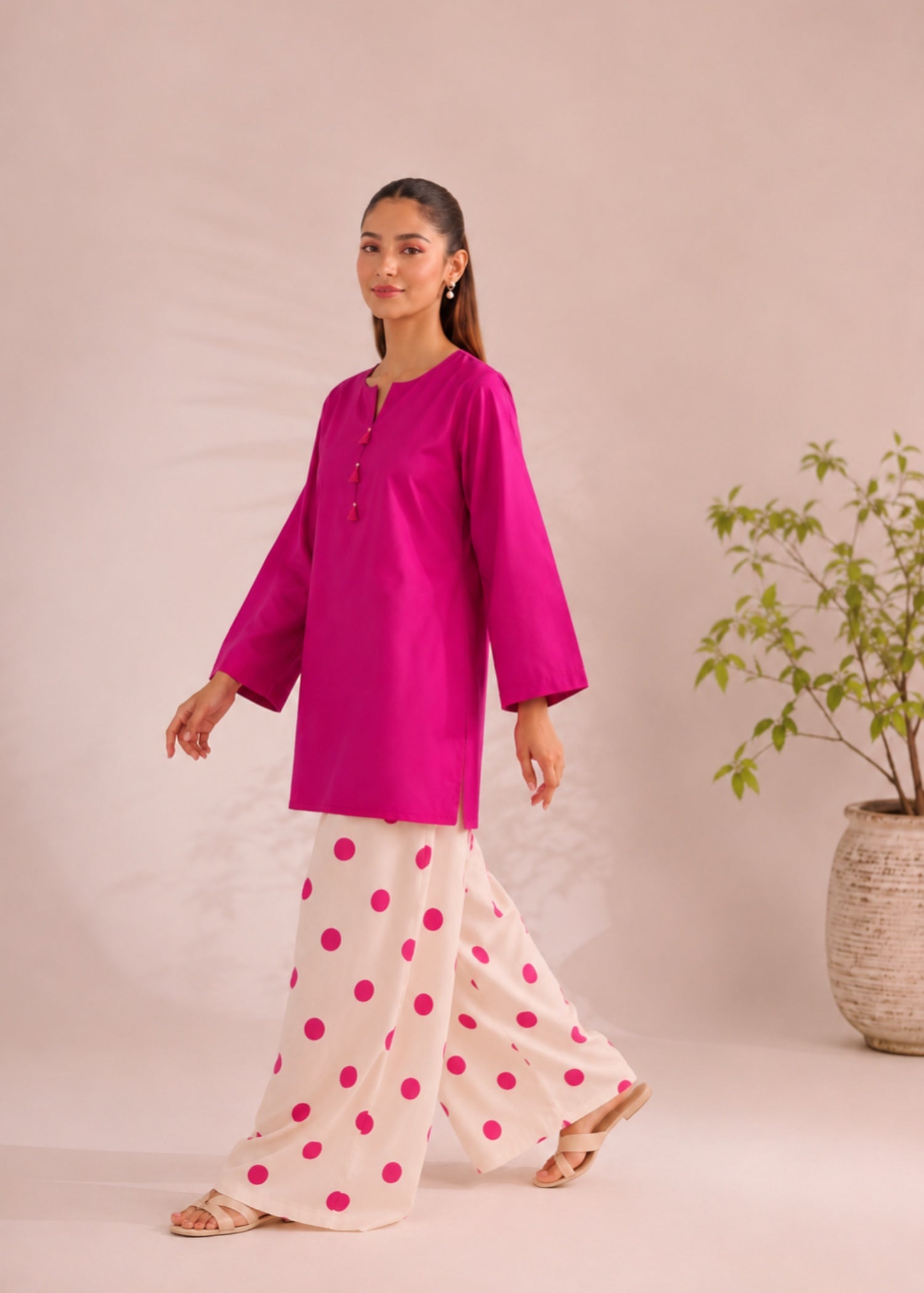 linen Kurta Set in Shocking pink, off-white