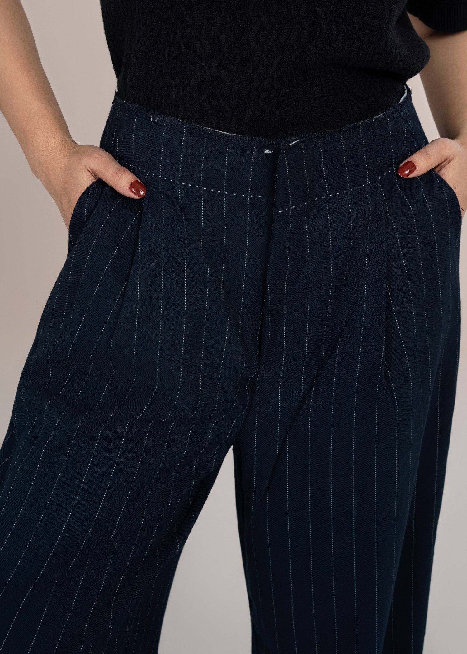 linen Trousers in Navy blue