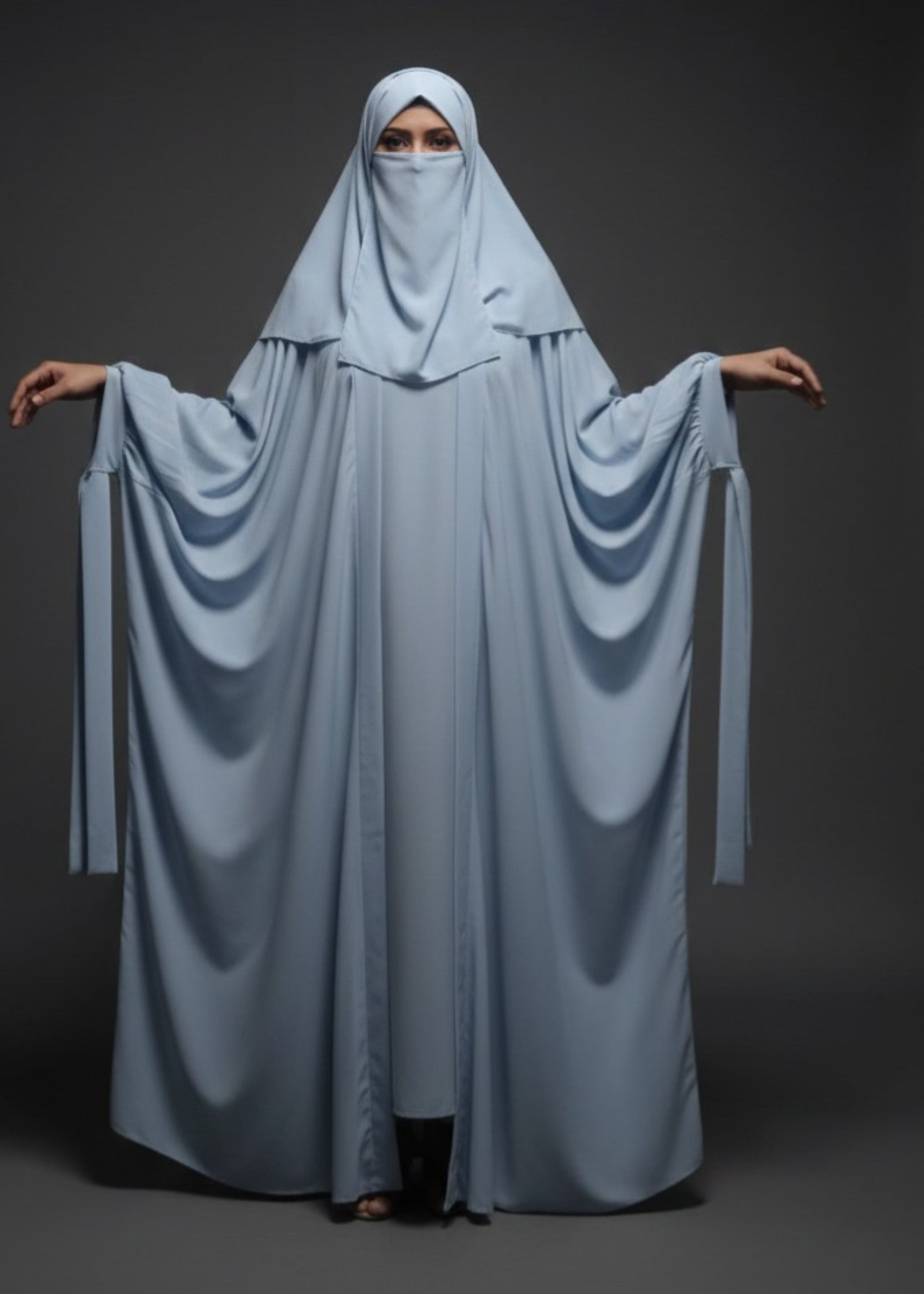grip Abaya in Sky blue