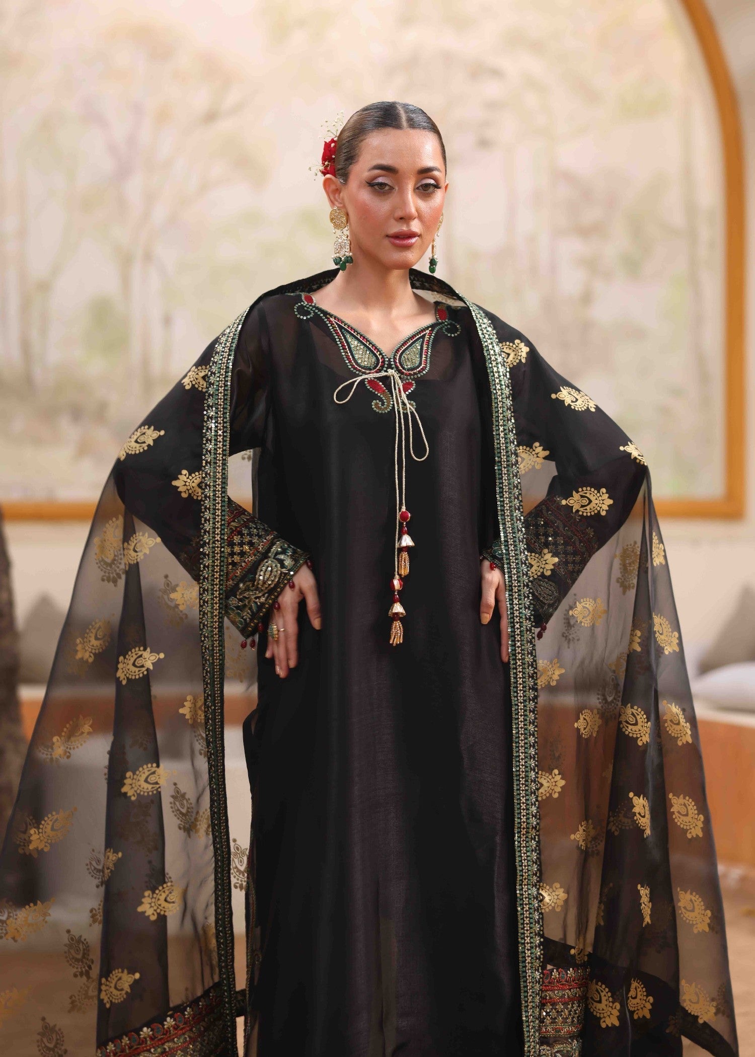 tissue silk Kurta Set in Black