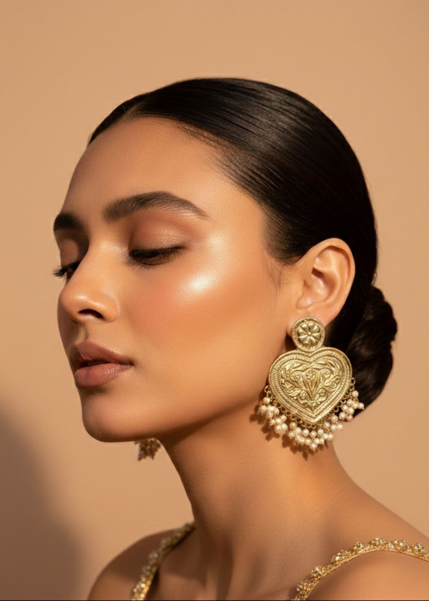 Earrings in Gold Color by - Trendy Women Earrings DEZ5888