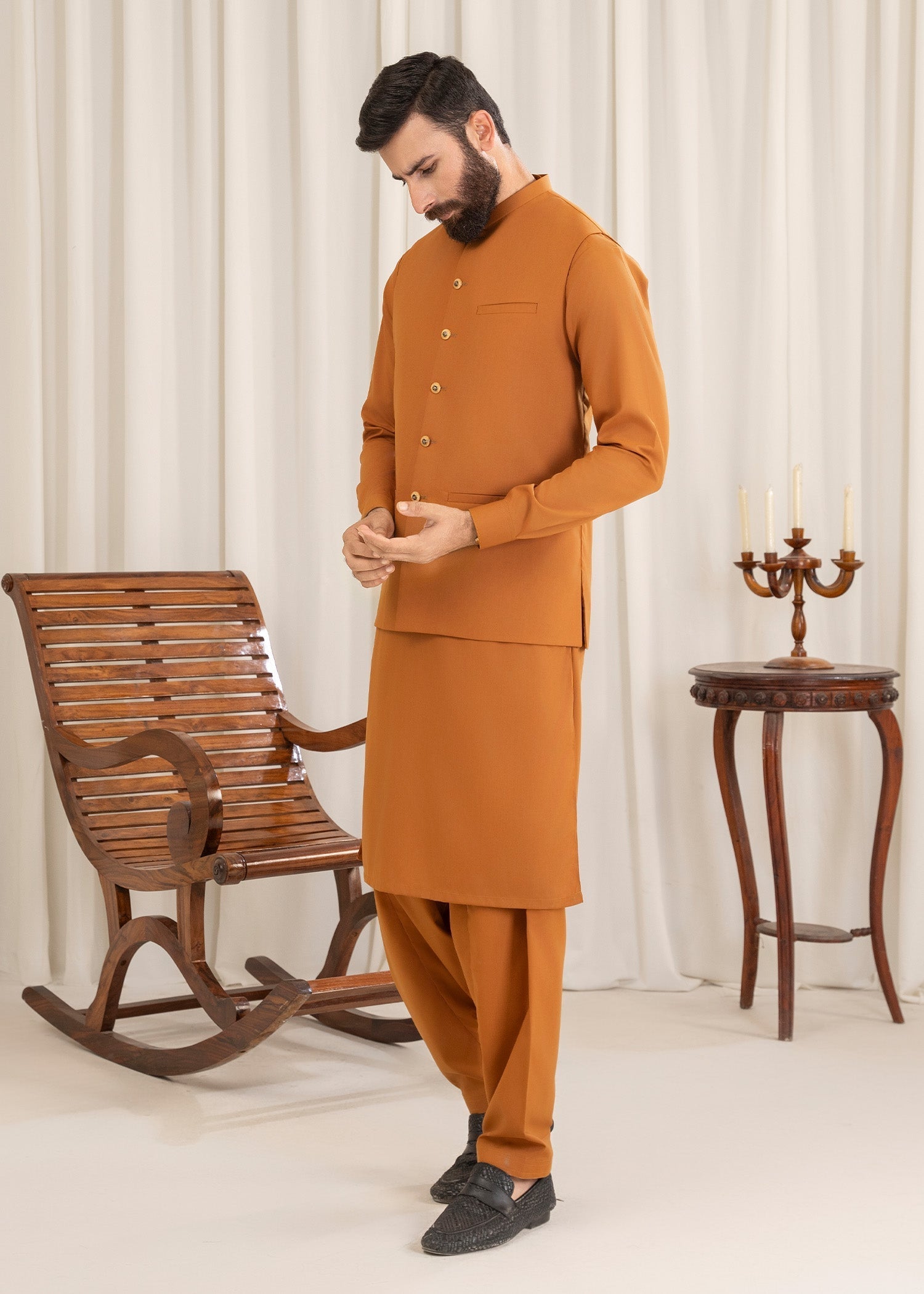 wash & wear Waistcoat in Mustard