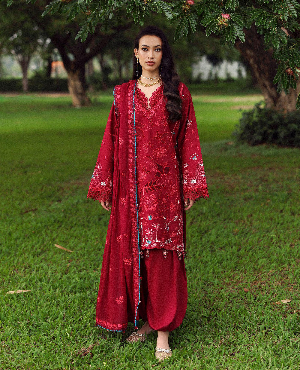 Lilas Lawn – Isara