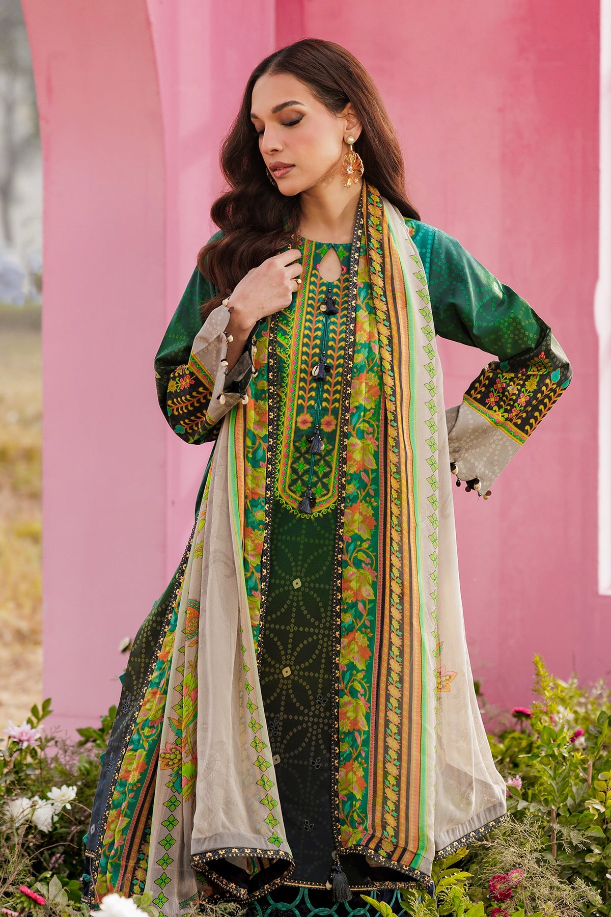 Rang-e-Bahar Lawn – CRB6-01