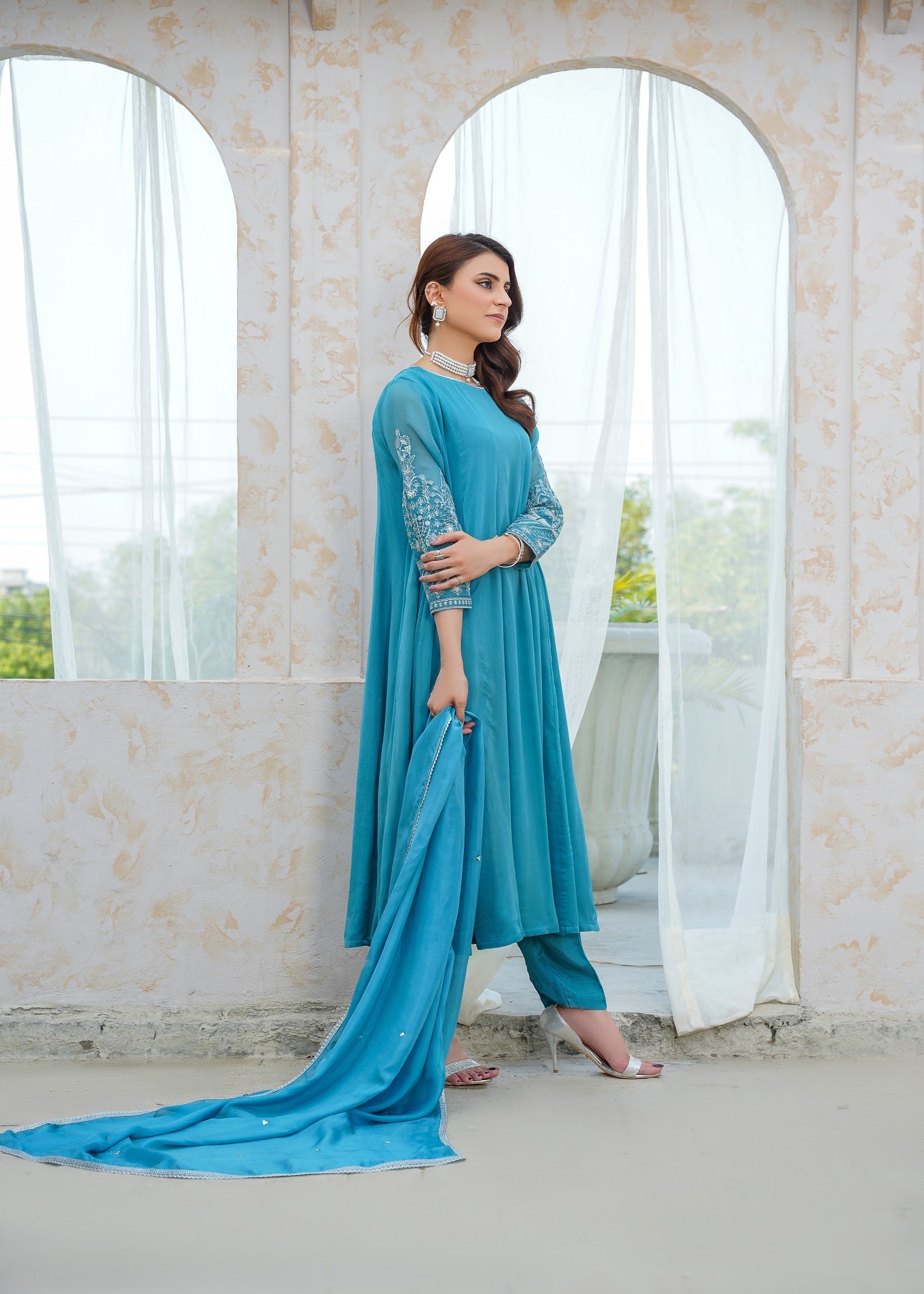 bemberg crinkle chiffon Pishwas in Sky blue