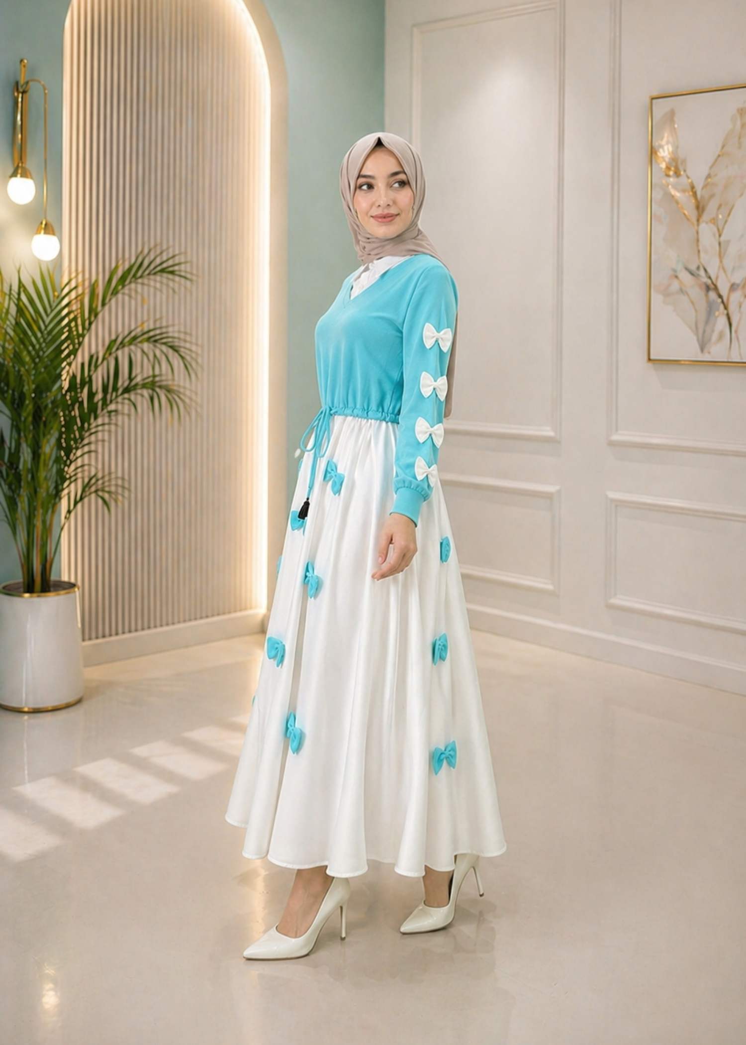 grip Maxi in White, aquamarine