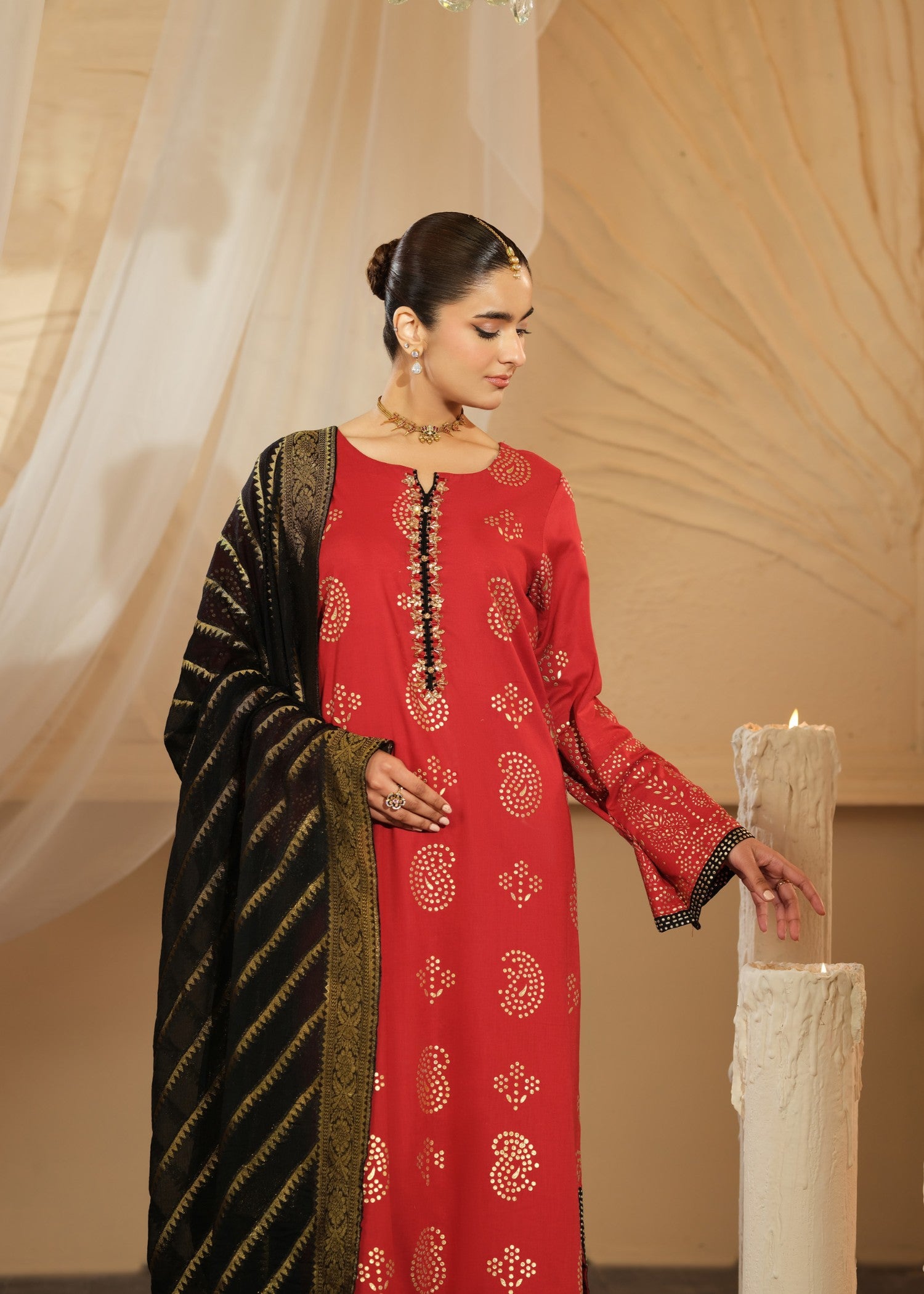 cambric cotton Kurta Set in Red