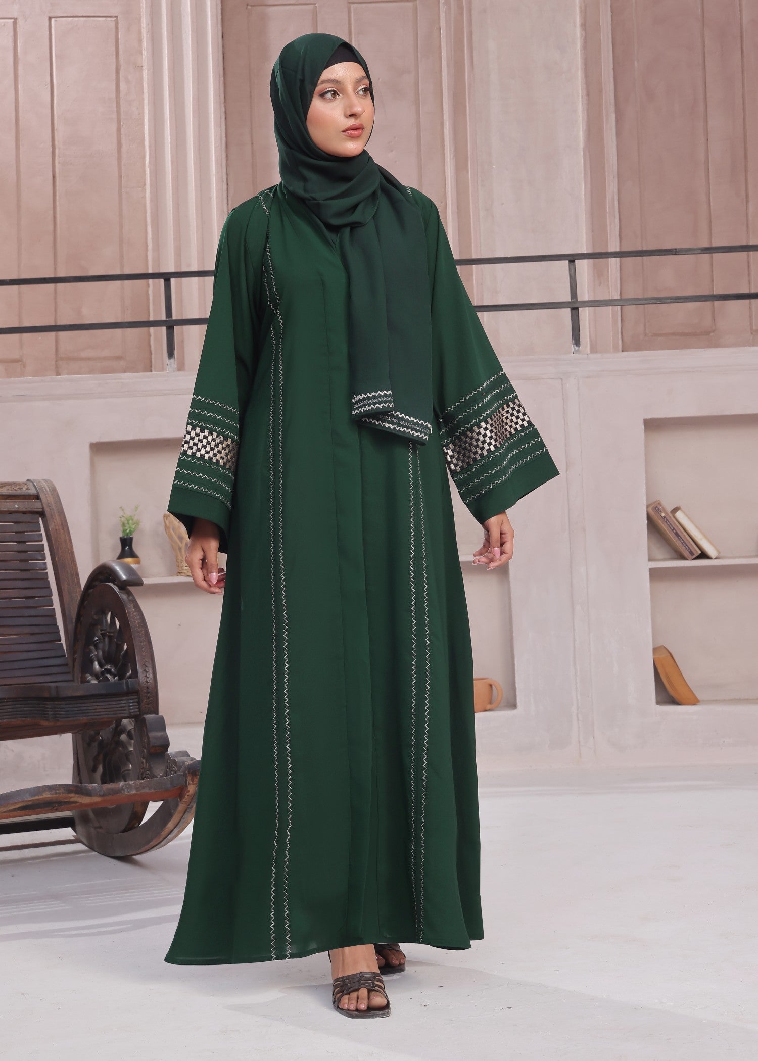 georgette Abaya in Green