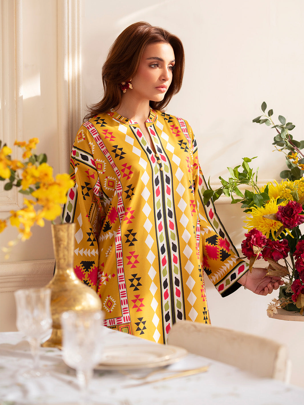 Noir 2PC Lawn – N-02