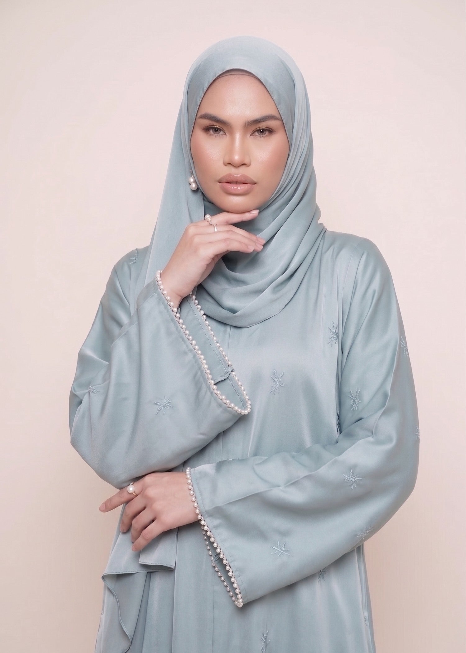 crinkle Abaya in Duck egg grey