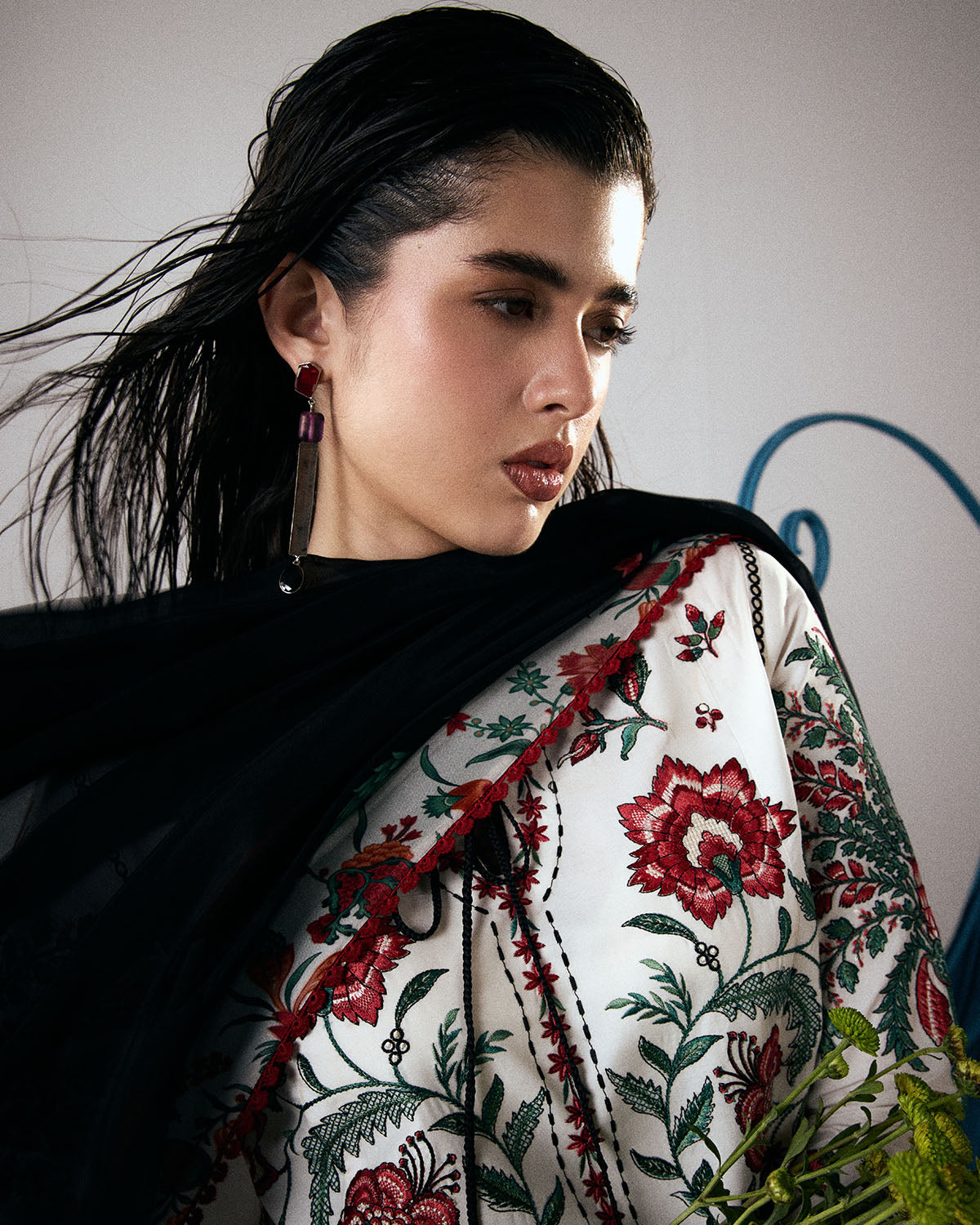 Jugnu Luxury Lawn Edit – Inali