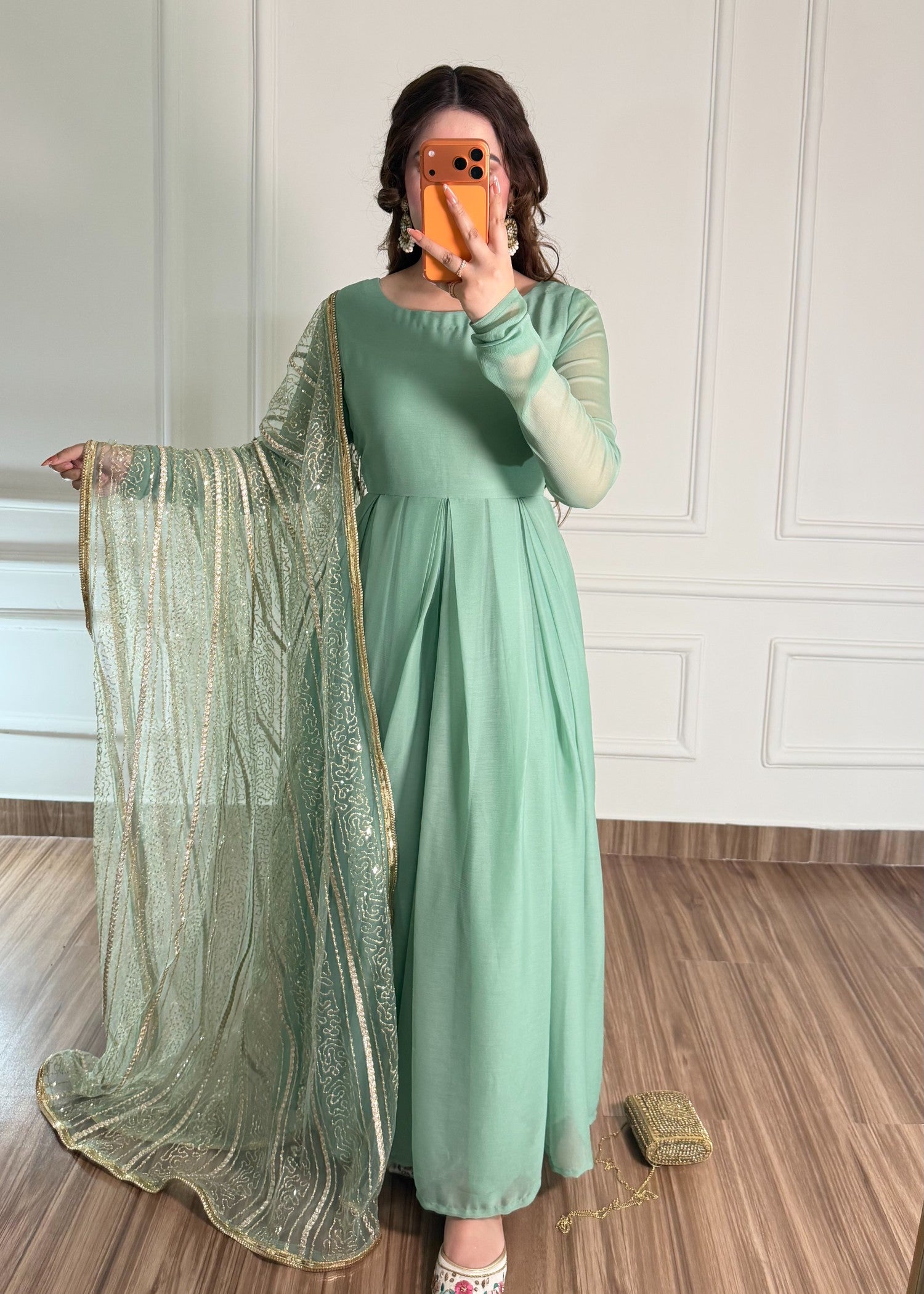 bemberg crinkle chiffon Maxi in Moss green