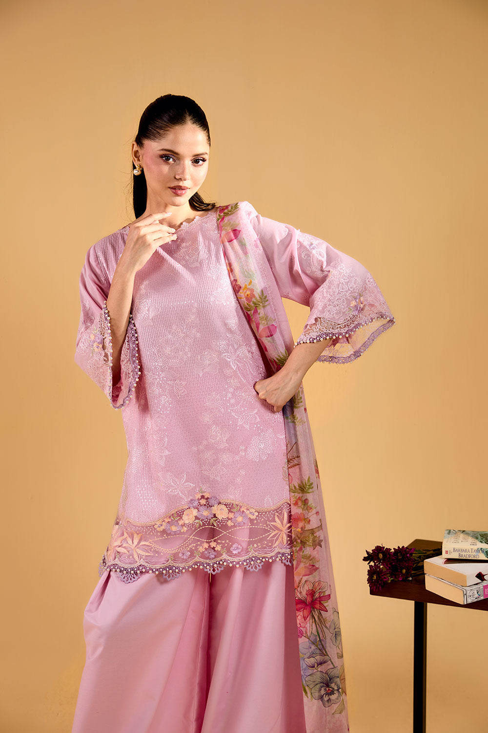 Vital Luxury Lawn Vol-2 – D-2B