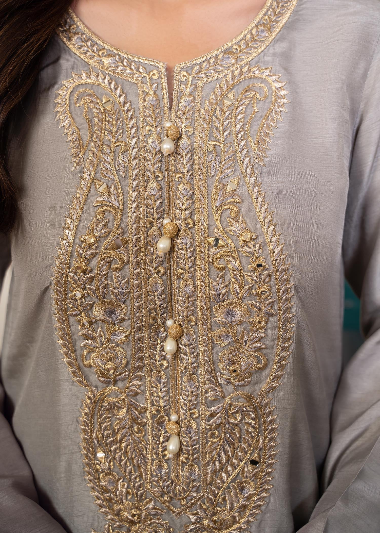 khaddi silk Kurta Set in Grey