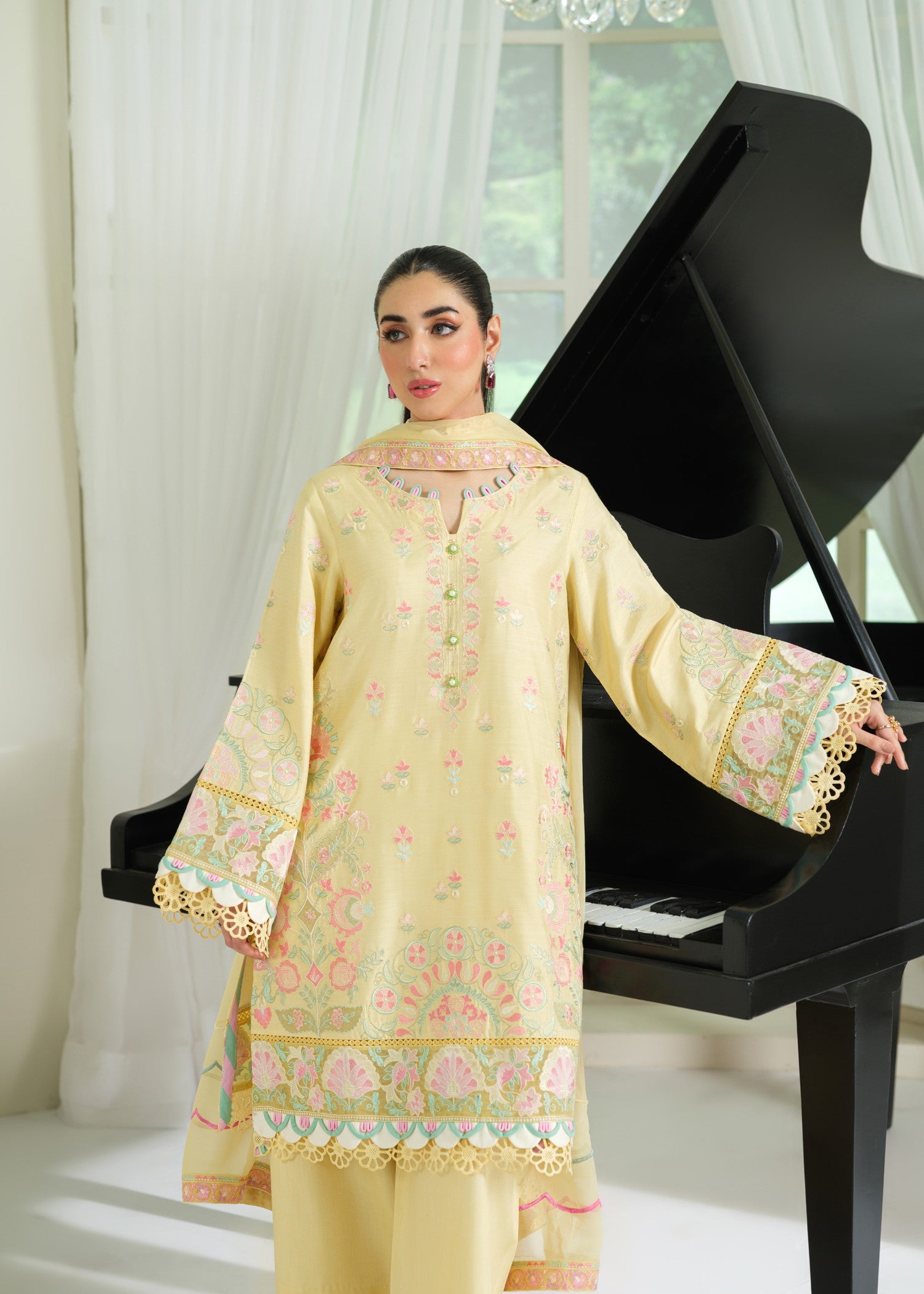 cambric cotton Kurta Set in Light yellow
