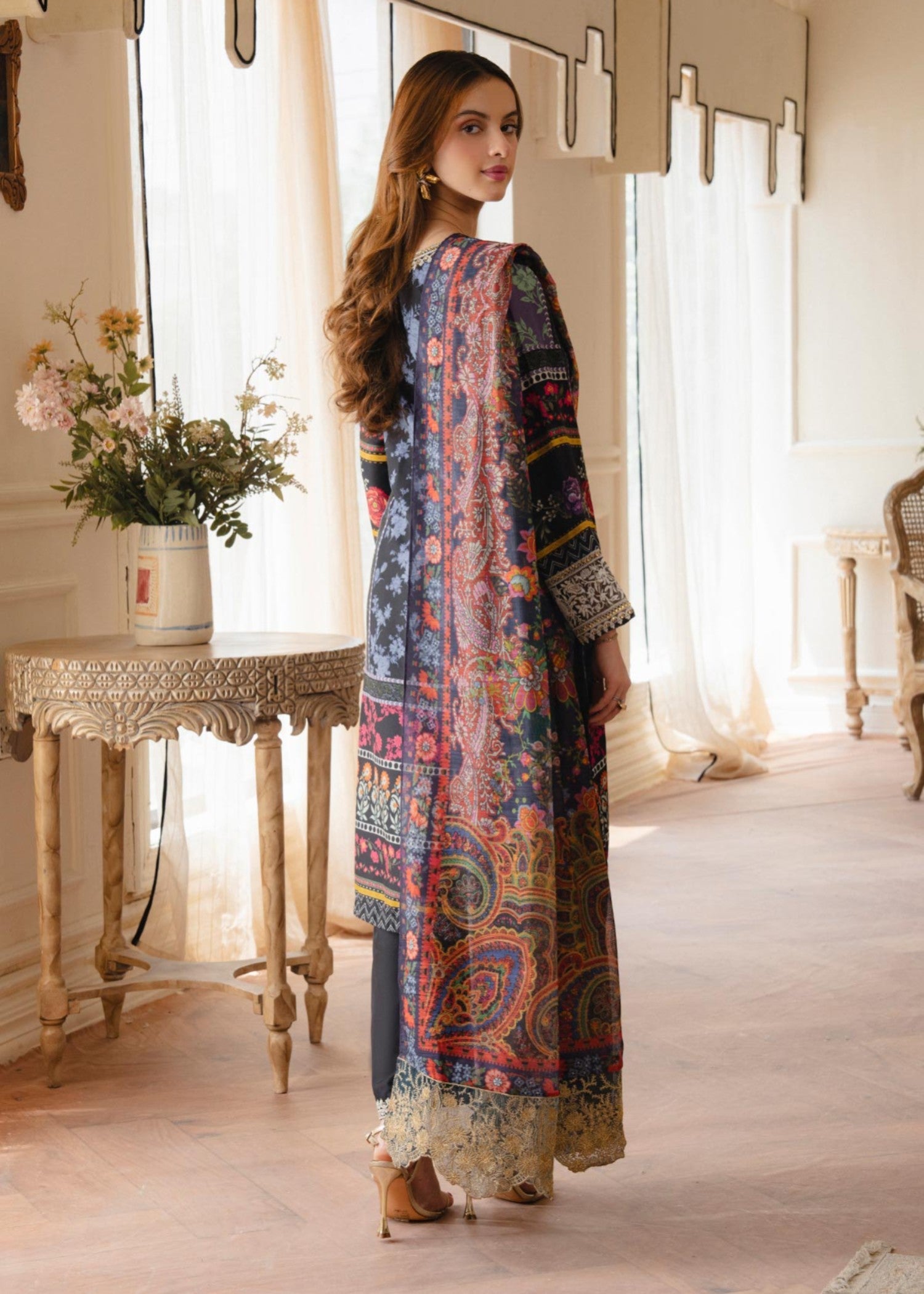 silk crepe Kurta Set in Black, midnight blue, maroon