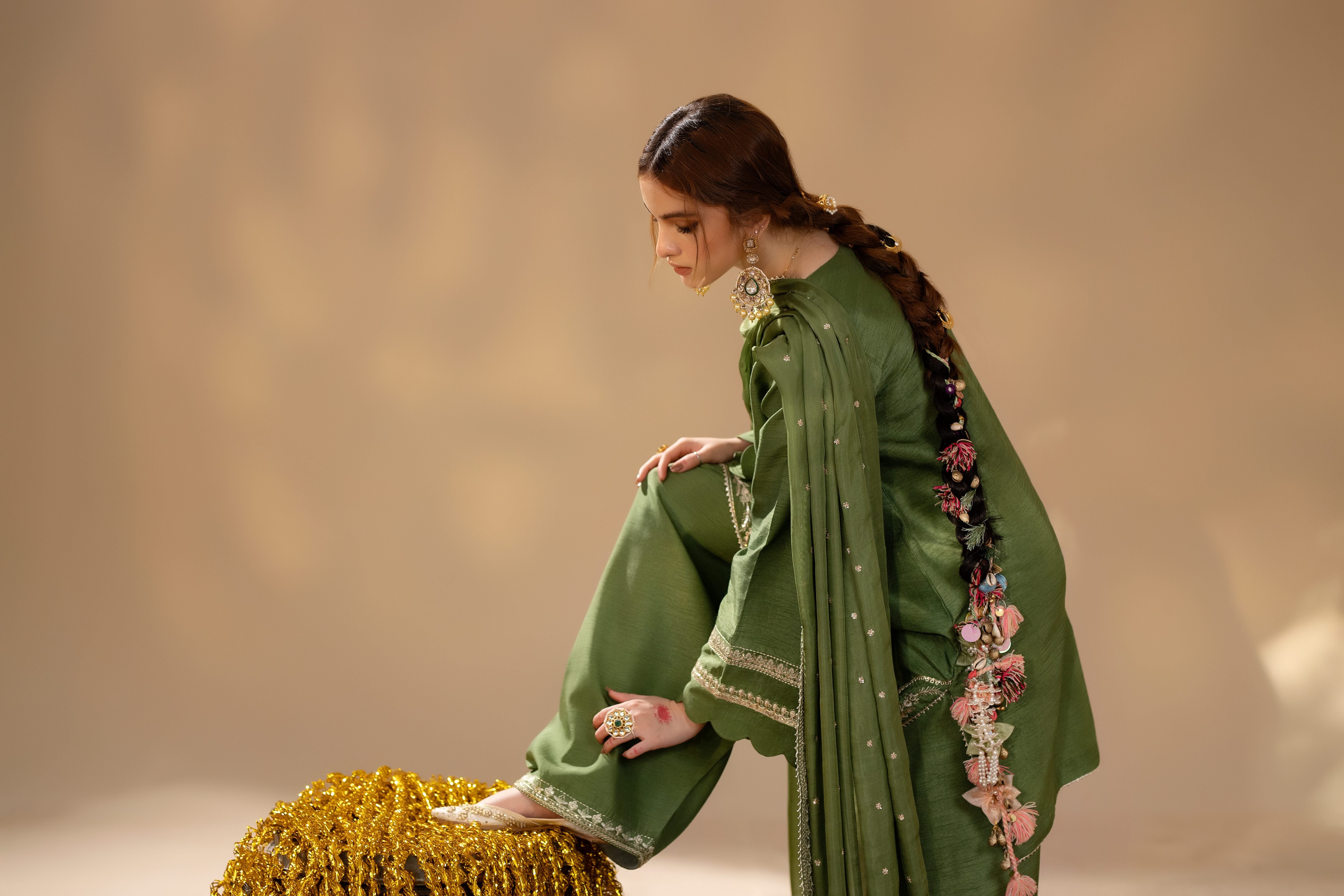 korean raw silk Kurta Set in Olive green
