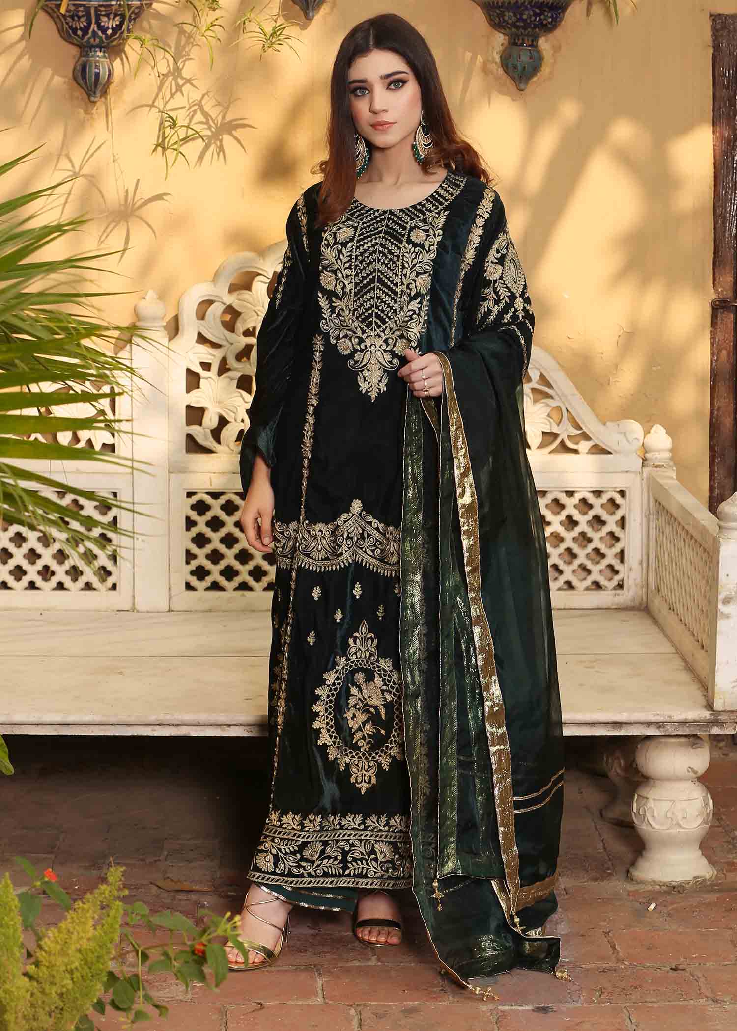 micro polyester velvet Kurti in Bottle green