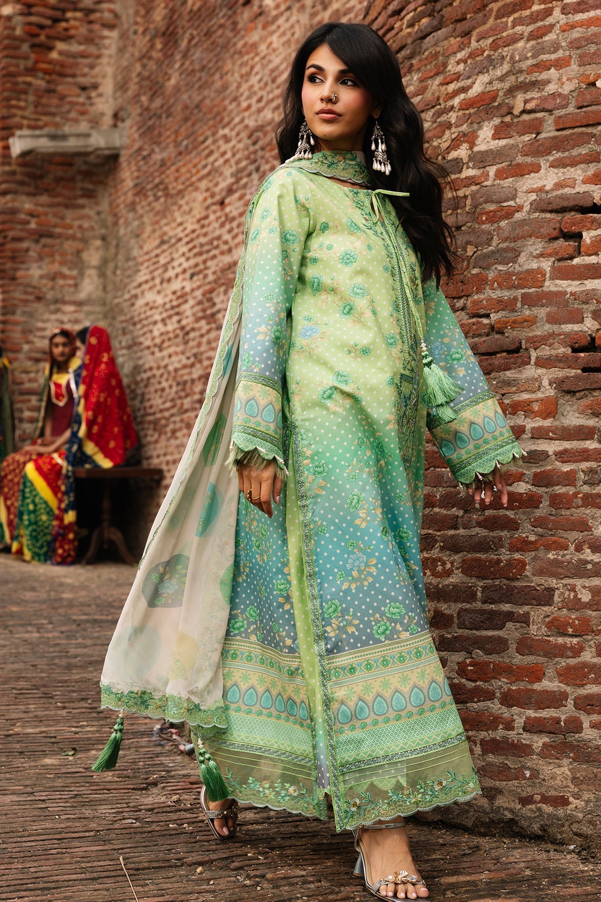 Chunri Lawn – CHN6-07
