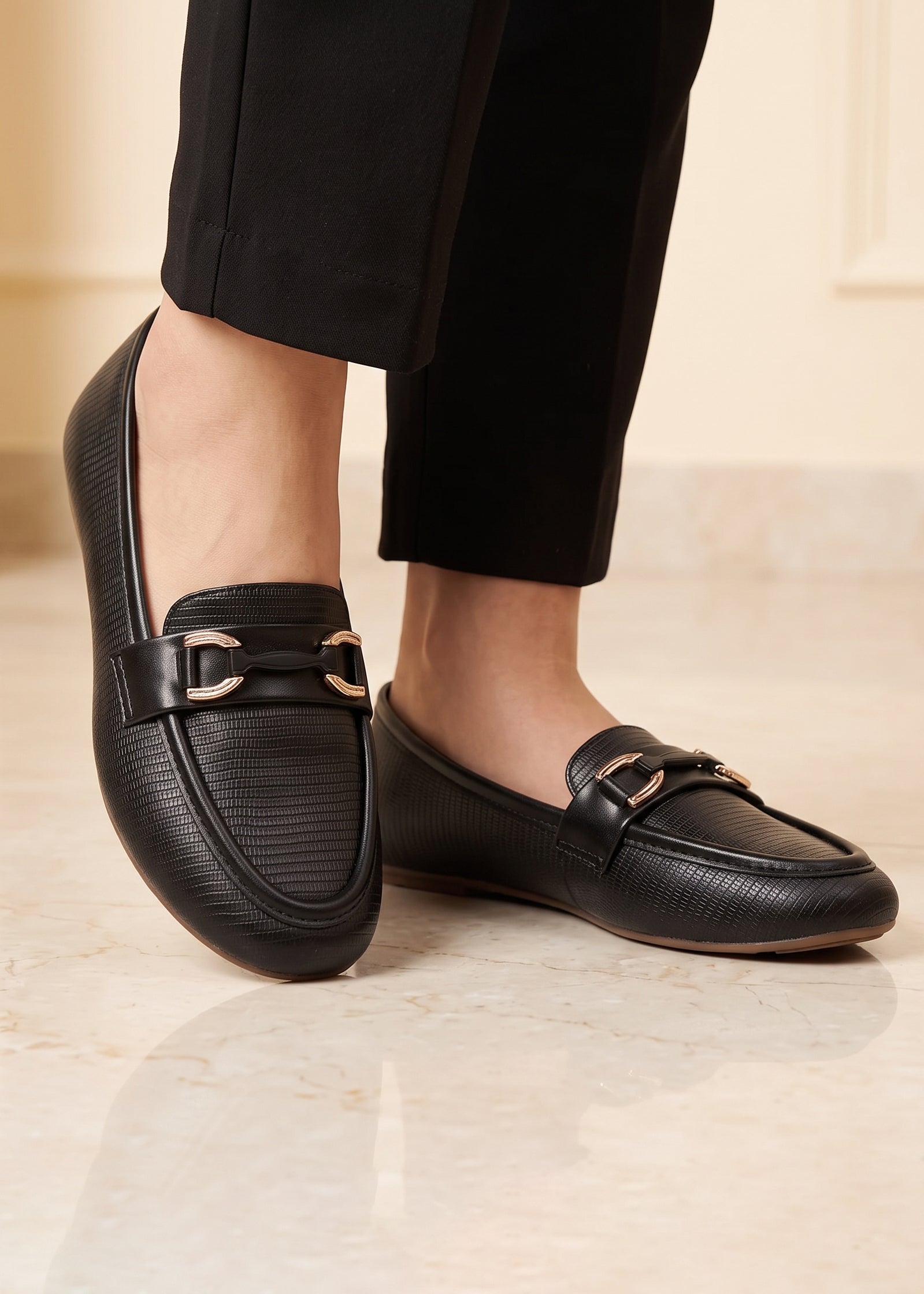 Loafers in Black by - High Quality Women Loafers DFT0389