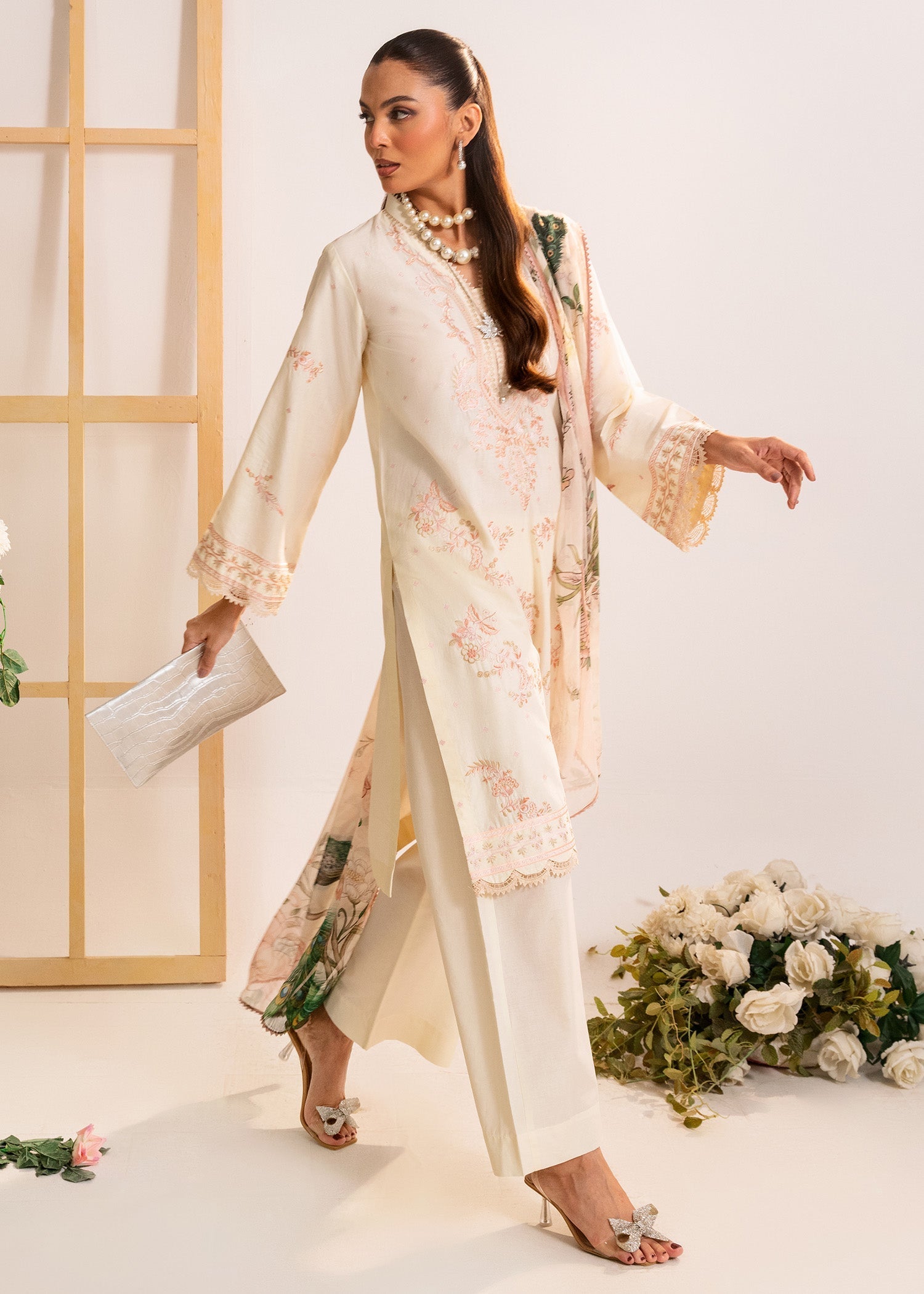 cambric cotton Kurta Set in Off-white