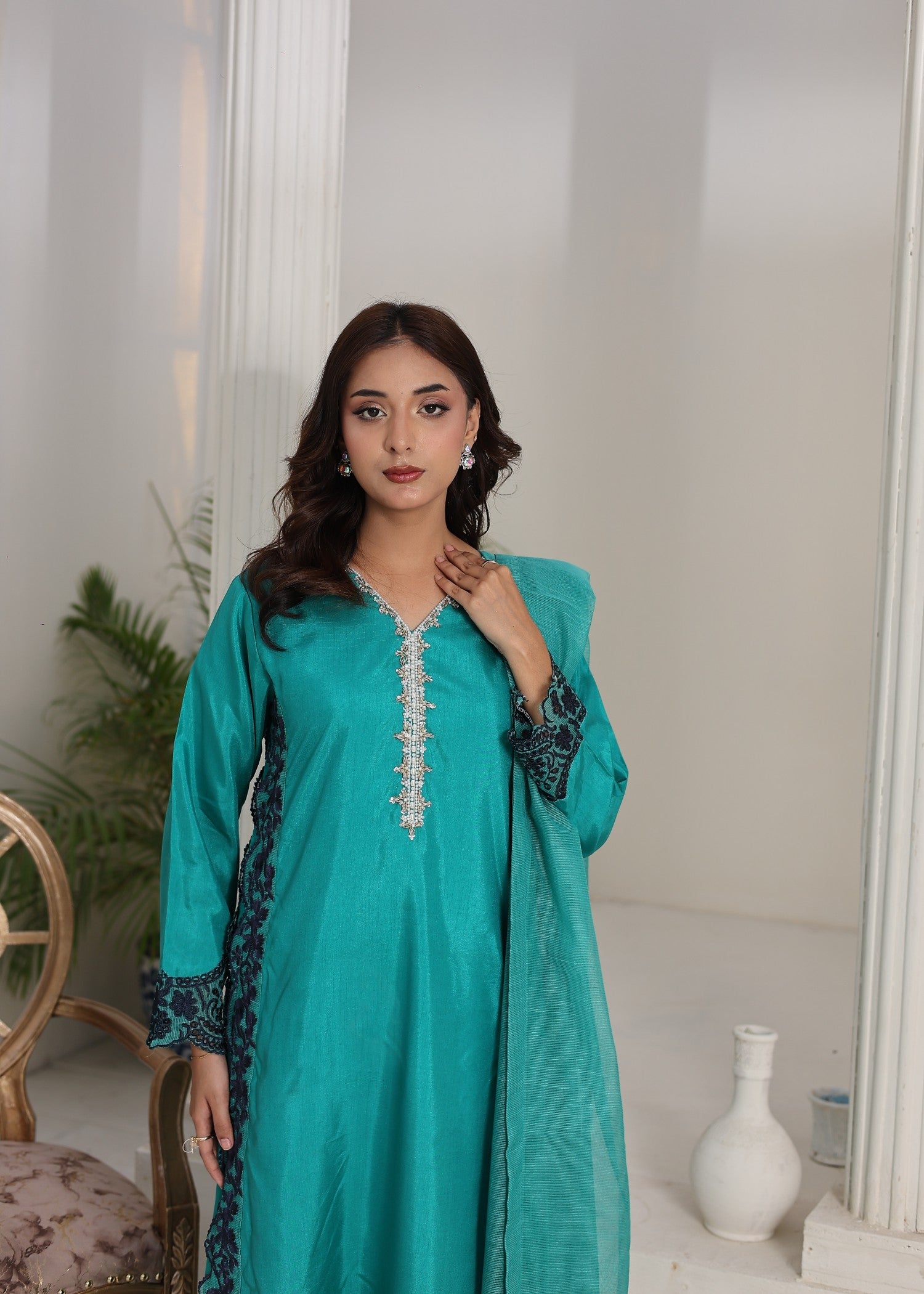 raw silk Kurta Set in Parrot green