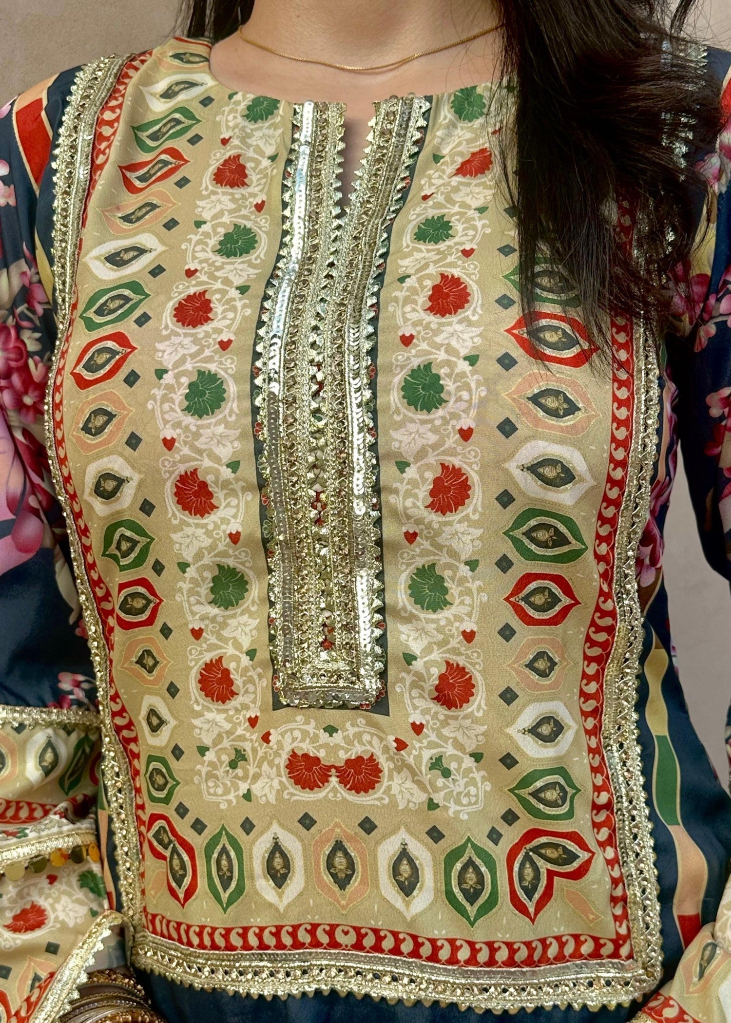 silk crepe Kurti in Multi