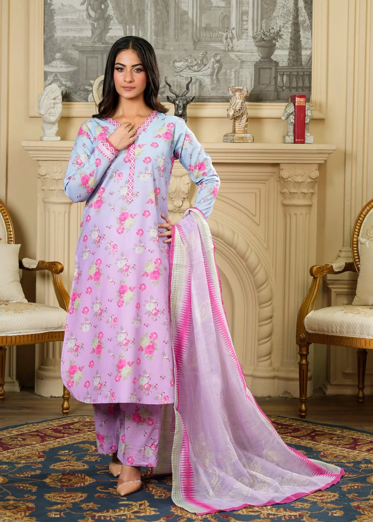 lawn Kurta Set in Lilac