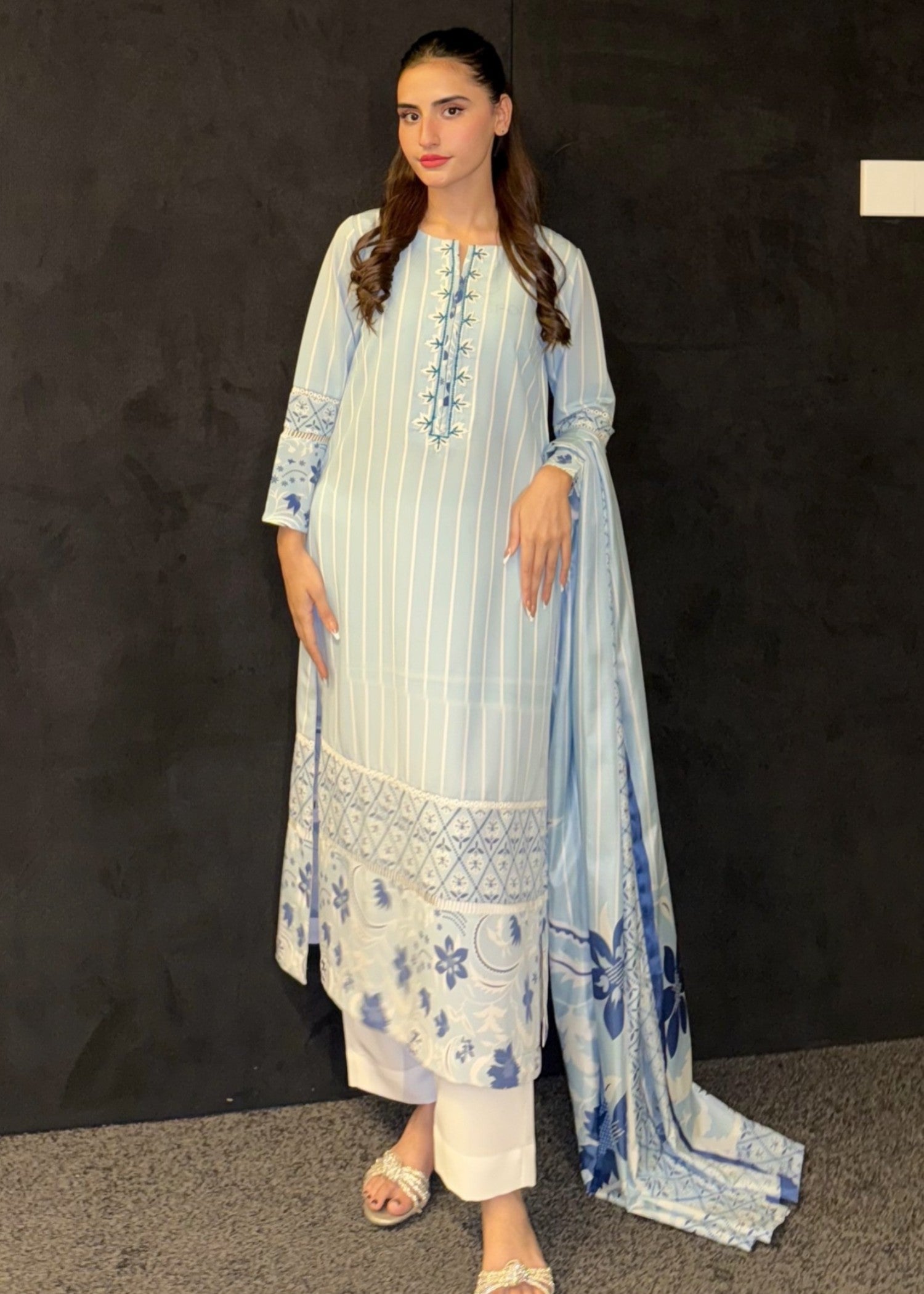 crepe silk Kurta Set in Ice blue