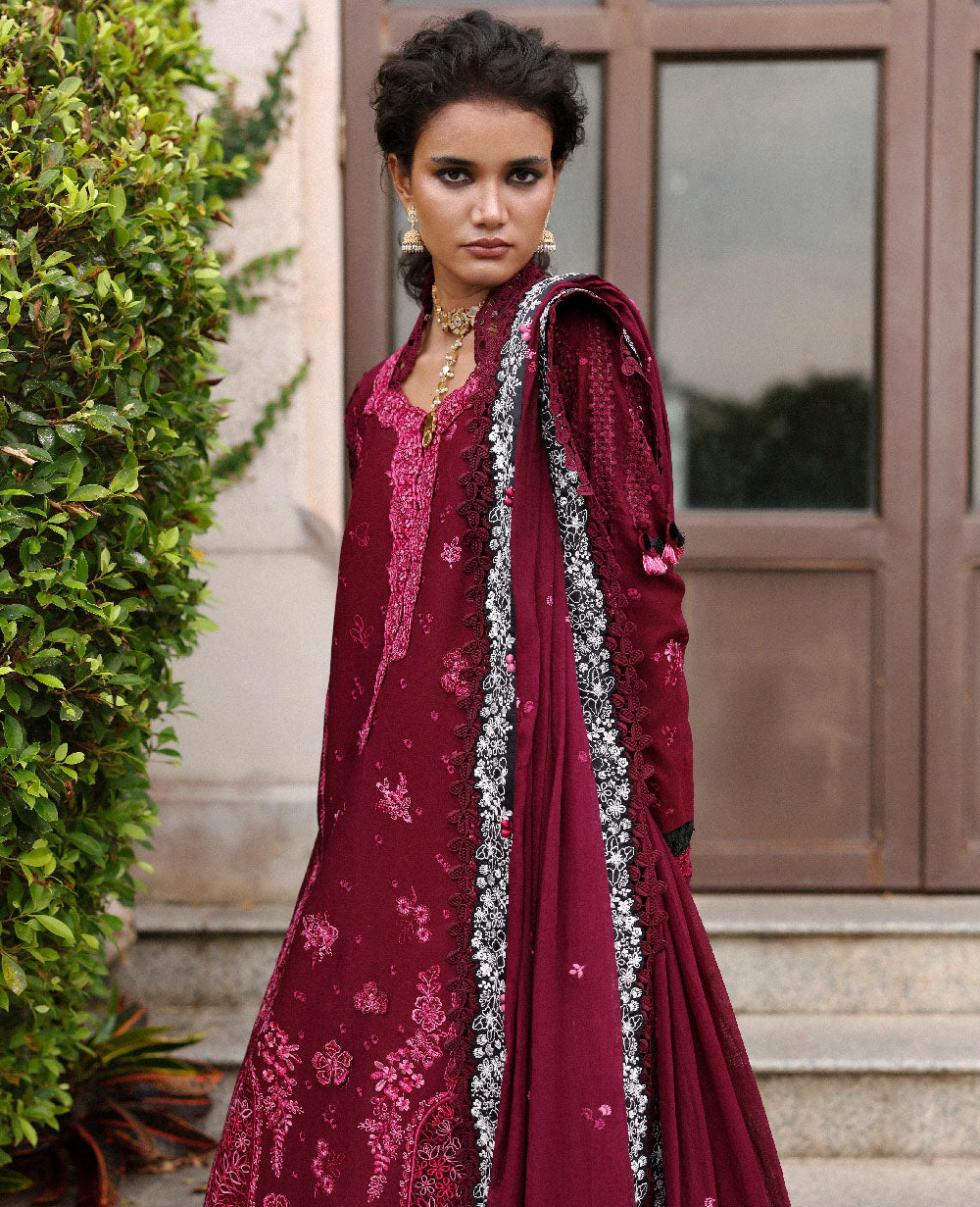 Lilas Lawn – Azari