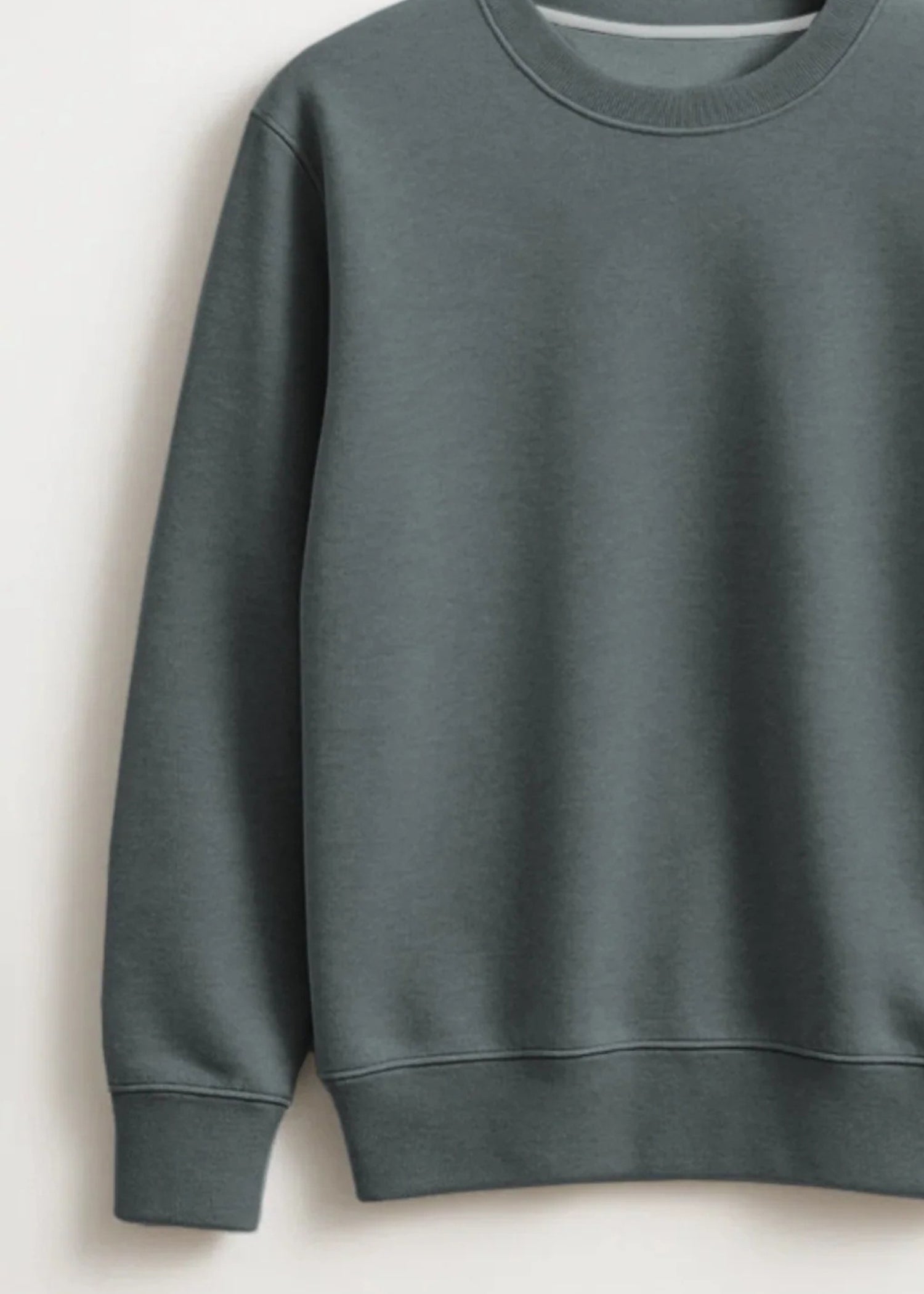 fleece Sweatshirt in Smoke grey