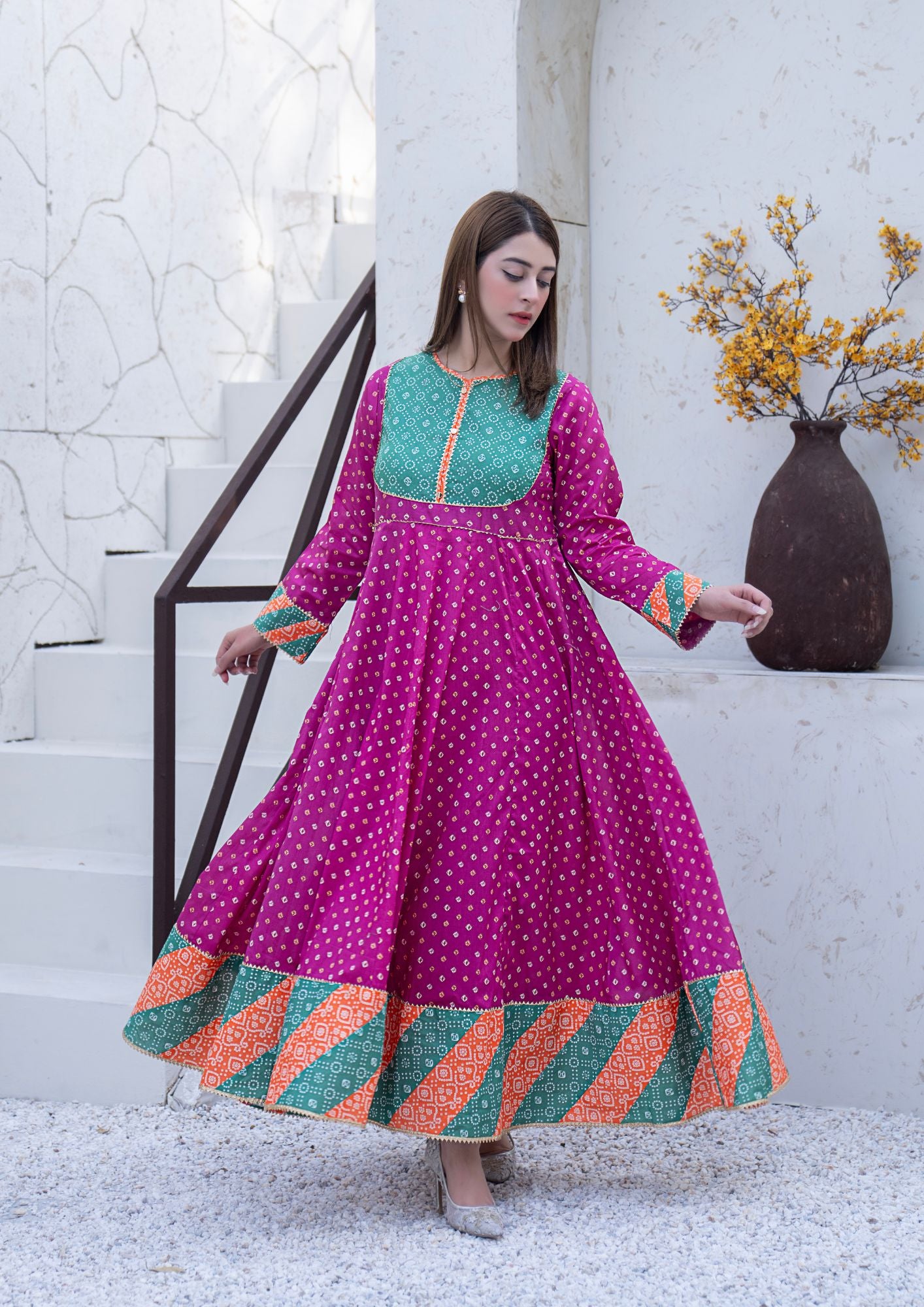 lawn Pishwas in Sea green, magenta haze