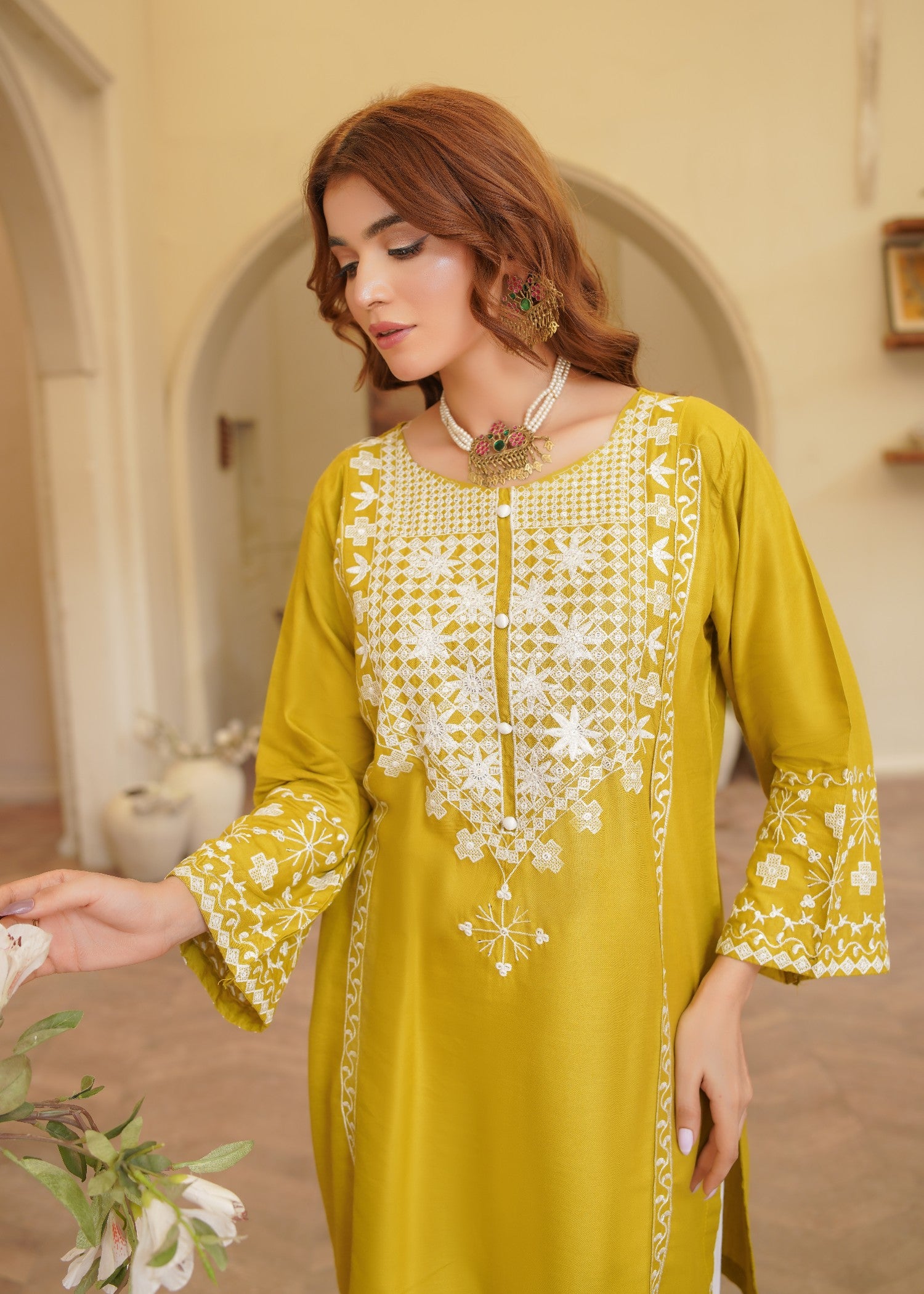 linen Kurta Set in White, acid yellow