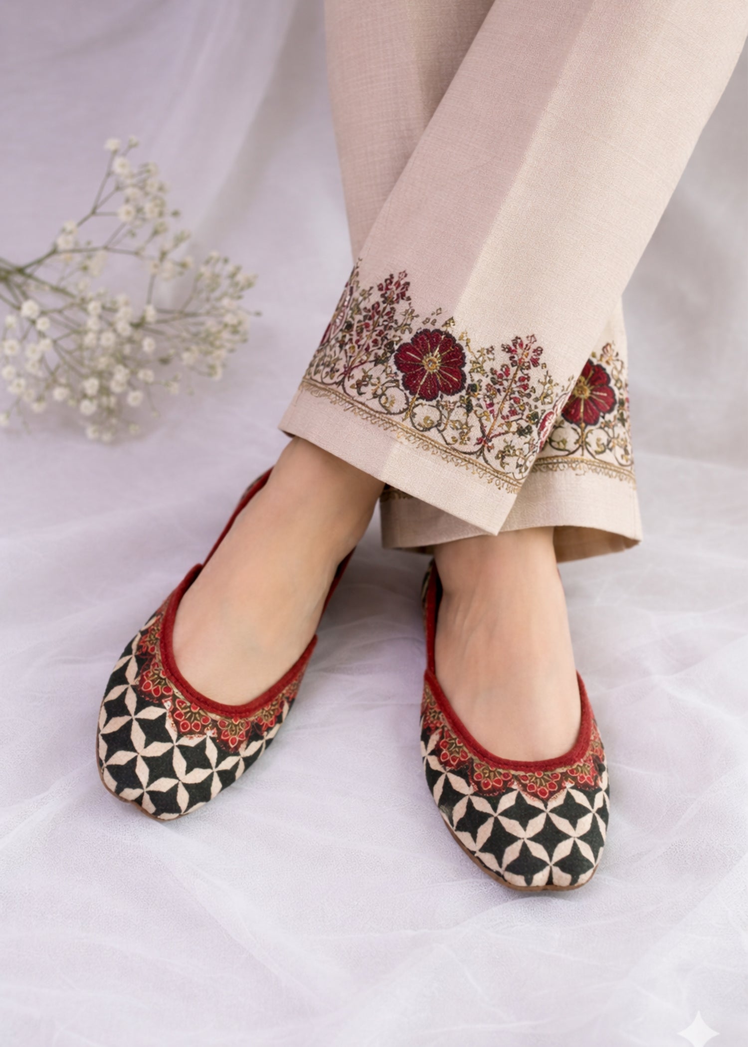 Khussa in Multi by - High Quality Women Khussa TXZ6738