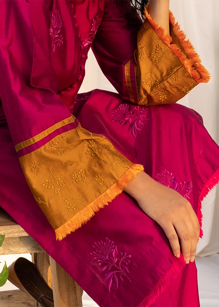 khaddi silk Kurta Set in Magenta