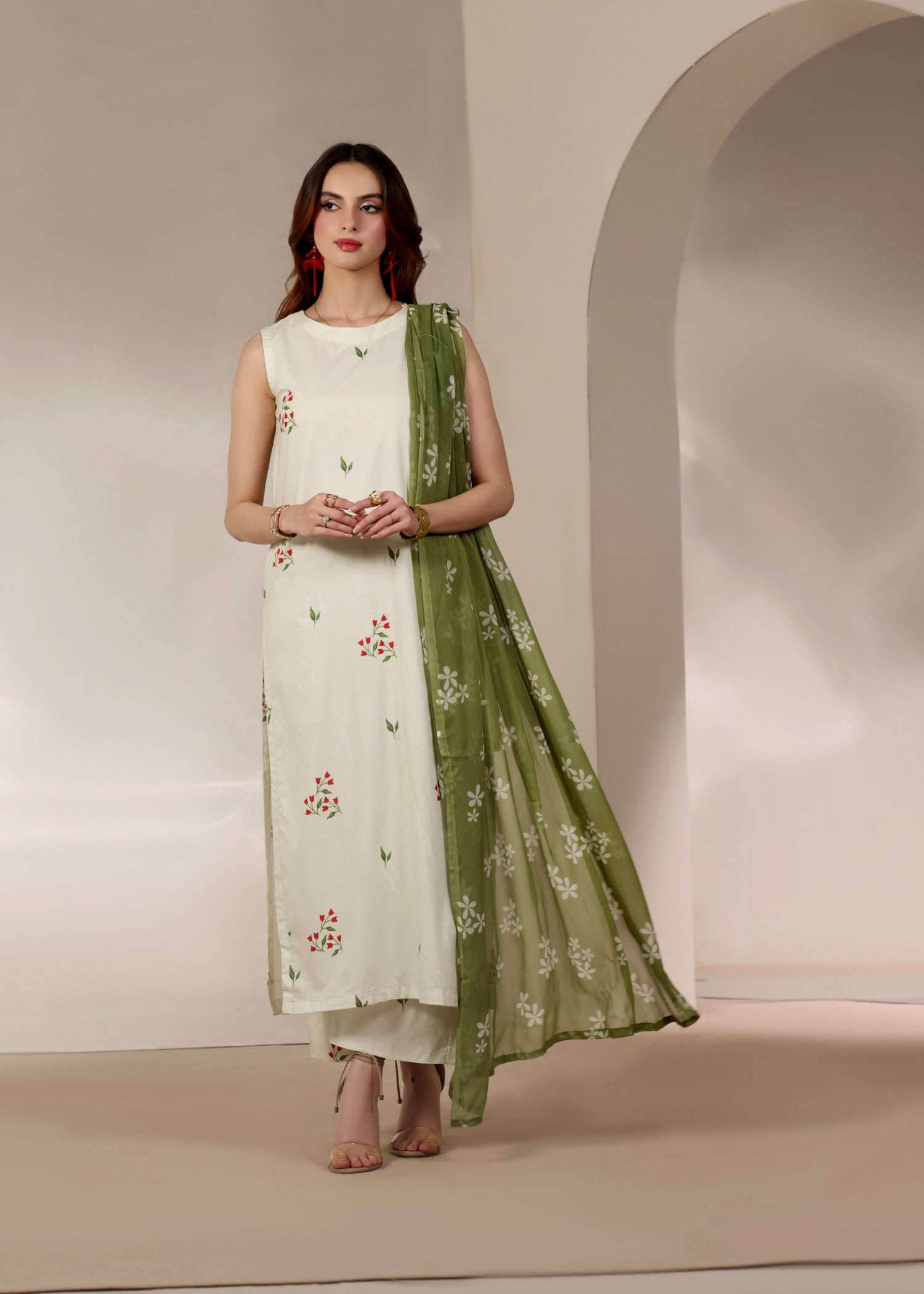 lawn Kurta Set in Off-white, olive green