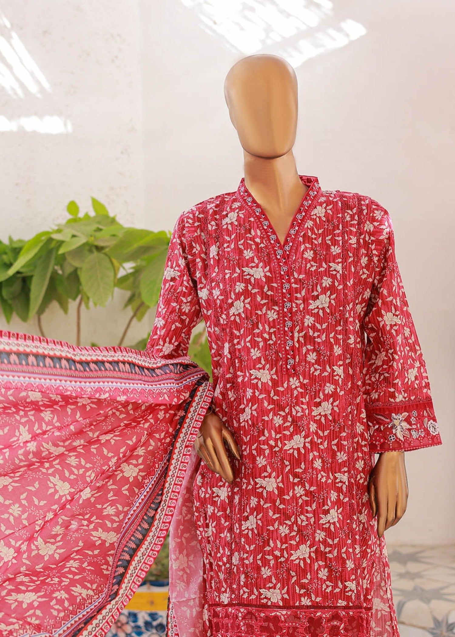 lawn Kurta Set in Ruby red