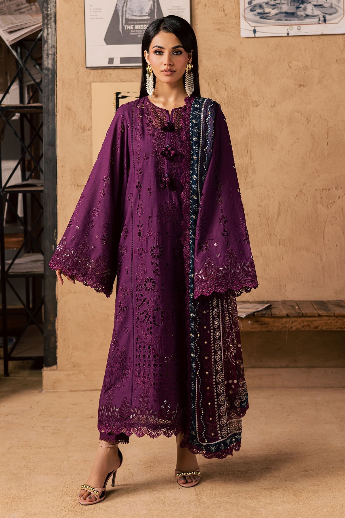 Bazaar Lawn – NE-240